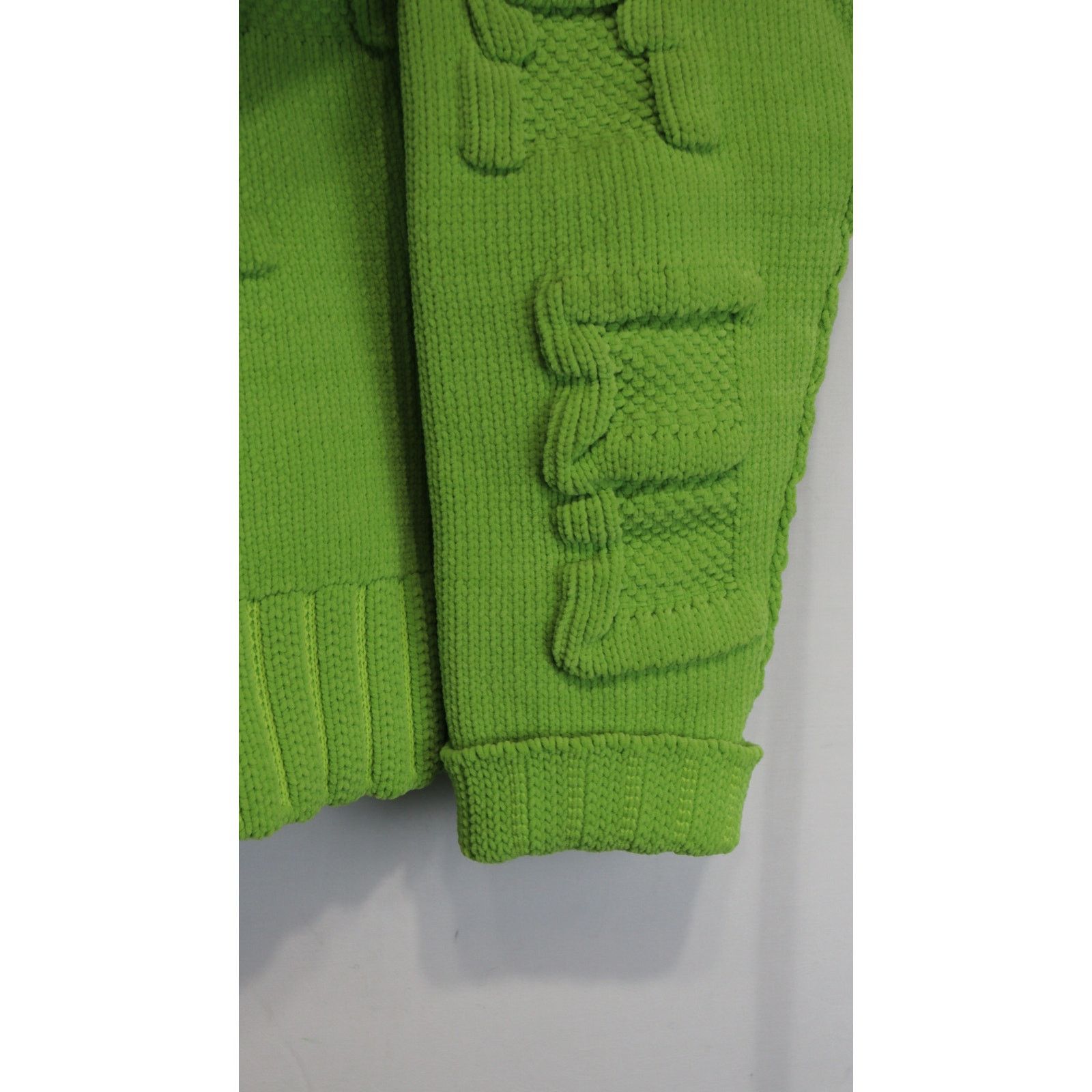 Bottega Veneta o1rshd1 Alphabet Chenille Knitwear Sweater in Green Size US S / EU 44-46 / 1 - 18 Thumbnail