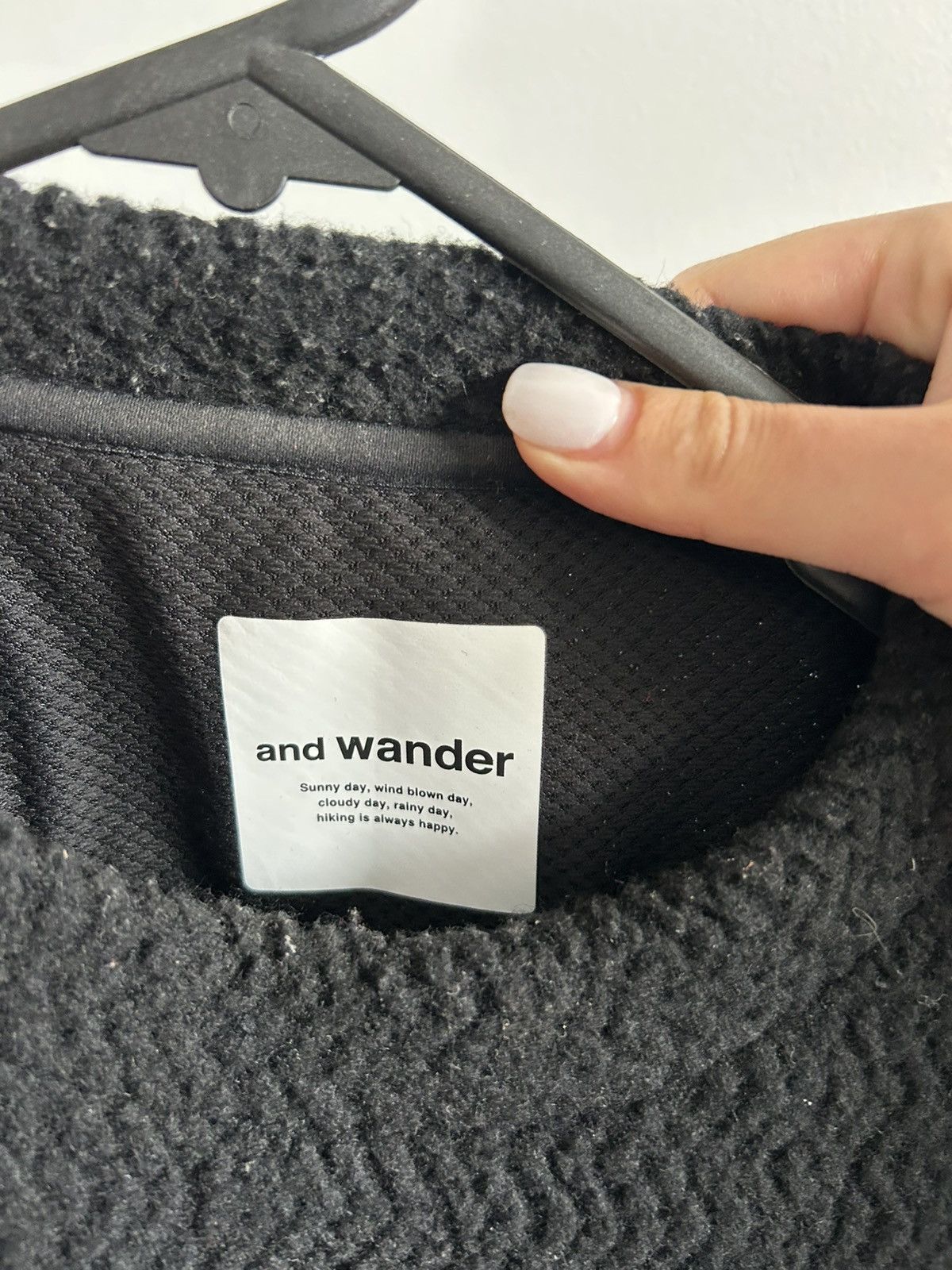And Wander AND WANDER - REWOOL JACQUARD CREW KNIT SWEATER Size US M / EU 48-50 / 2 - 3 Thumbnail
