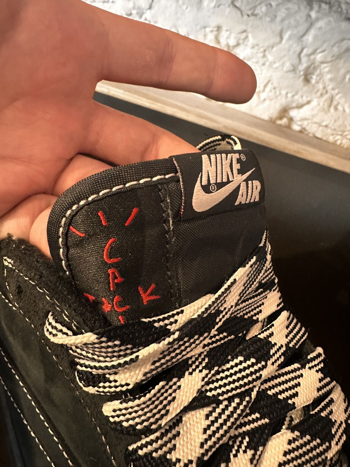 Travis Scott Air Jordan 1 Low X Travis Scott Phantom Size US 10.5 / EU 43-44 - 6 Thumbnail