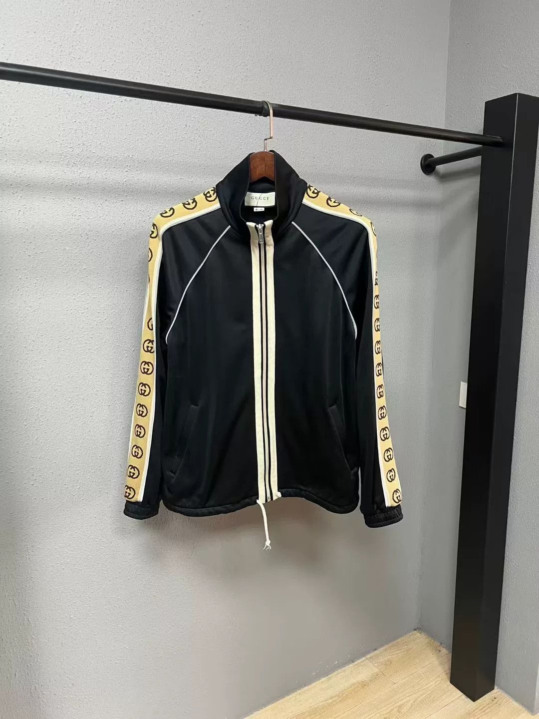Gucci gucci 3m reflective jacket in black Size US S / EU 44-46 / 1 - 1 Thumbnail