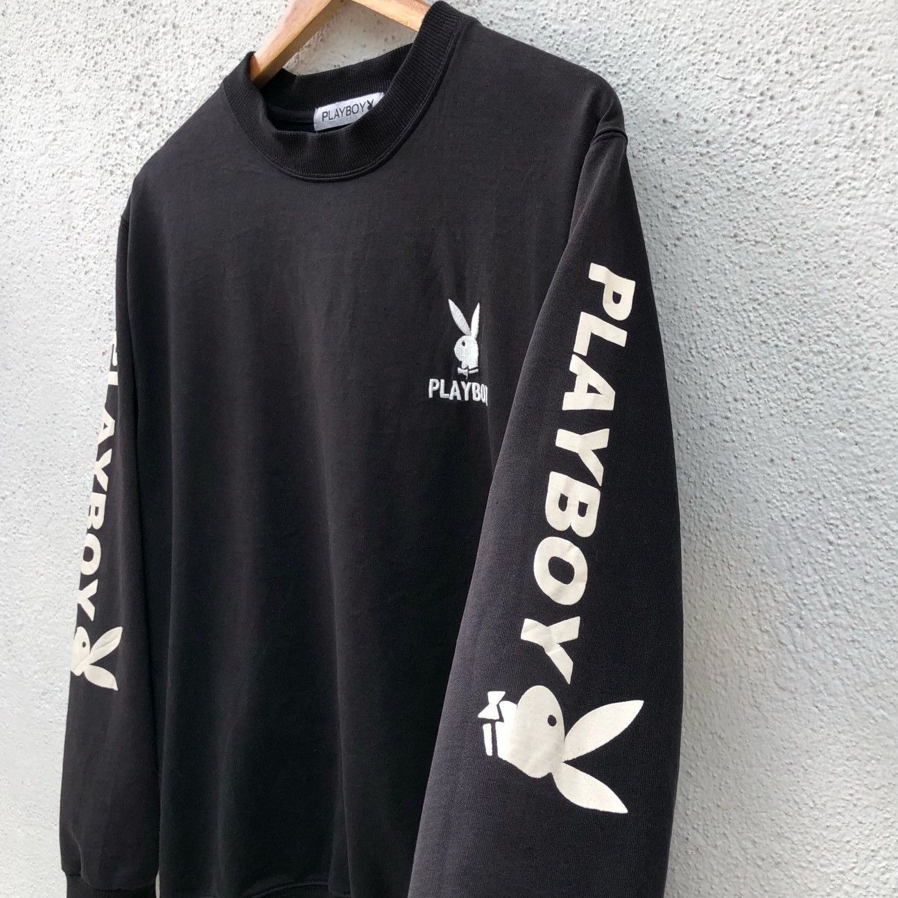 Vintage Vintage 90s Sun Faded PLAYBOY Big Logo Sweatshirt Size US M / EU 48-50 / 2 - 2 Thumbnail