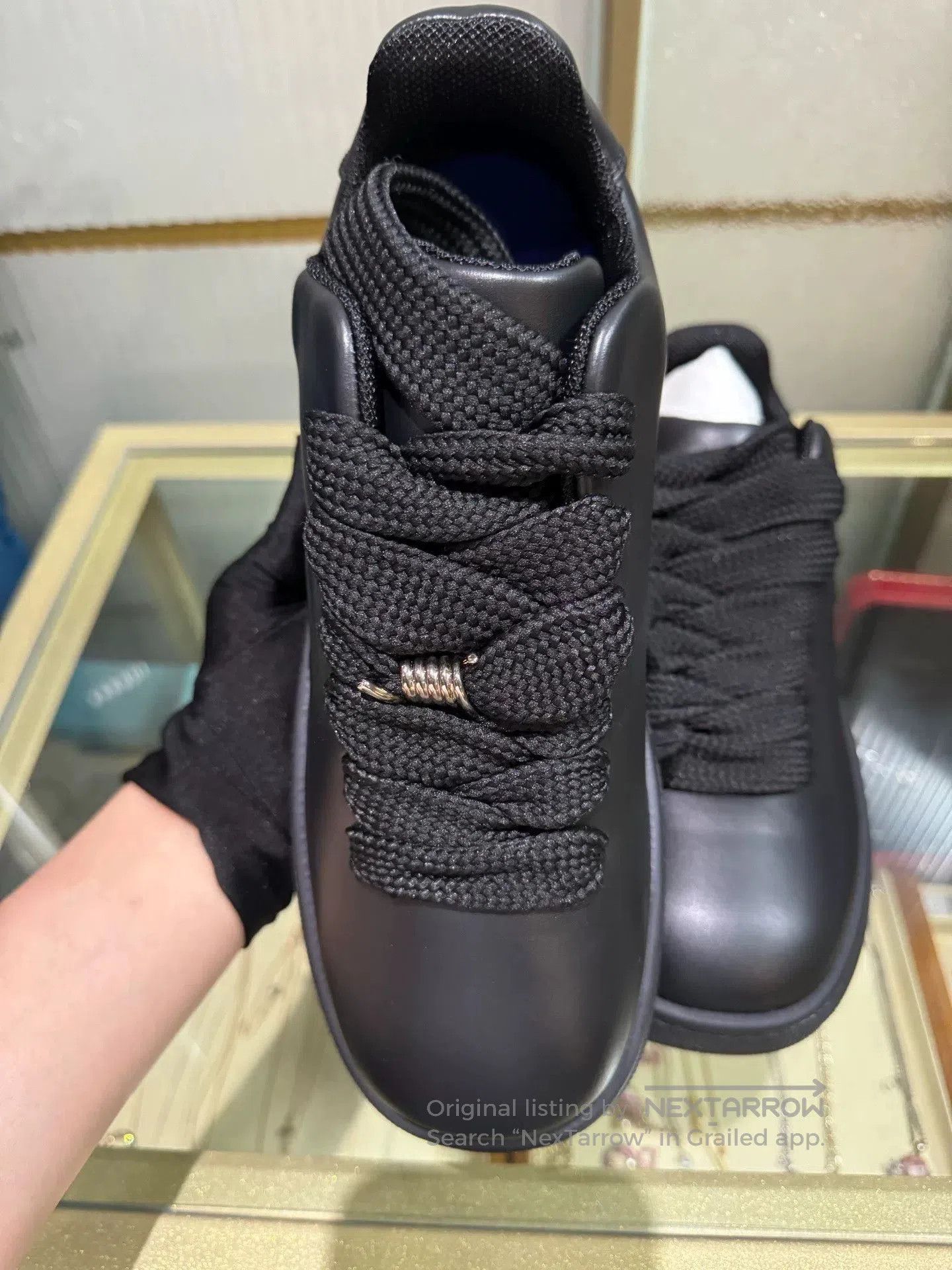Burberry Burberry Black Low-Top Sneakers for Sale. Size US 7 / EU 40 - 4 Thumbnail