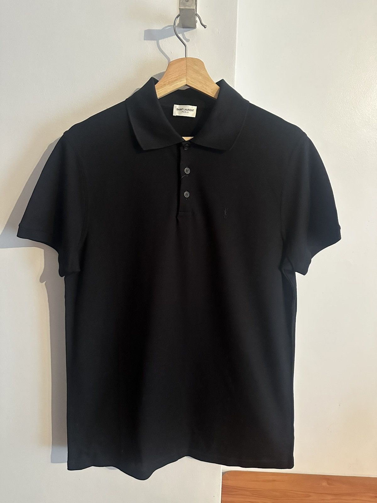 Saint Laurent Paris × Yves Saint Laurent Saint Laurent polo Size US M / EU 48-50 / 2 - 2 Thumbnail