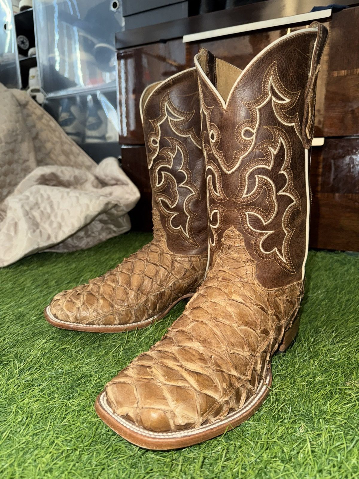 Cody James CODY JAMES MEN'S PIRARUCU FISH SKIN WESTERN COWBOY BOOTS Size US 10.5 / EU 43-44 - 10 Thumbnail
