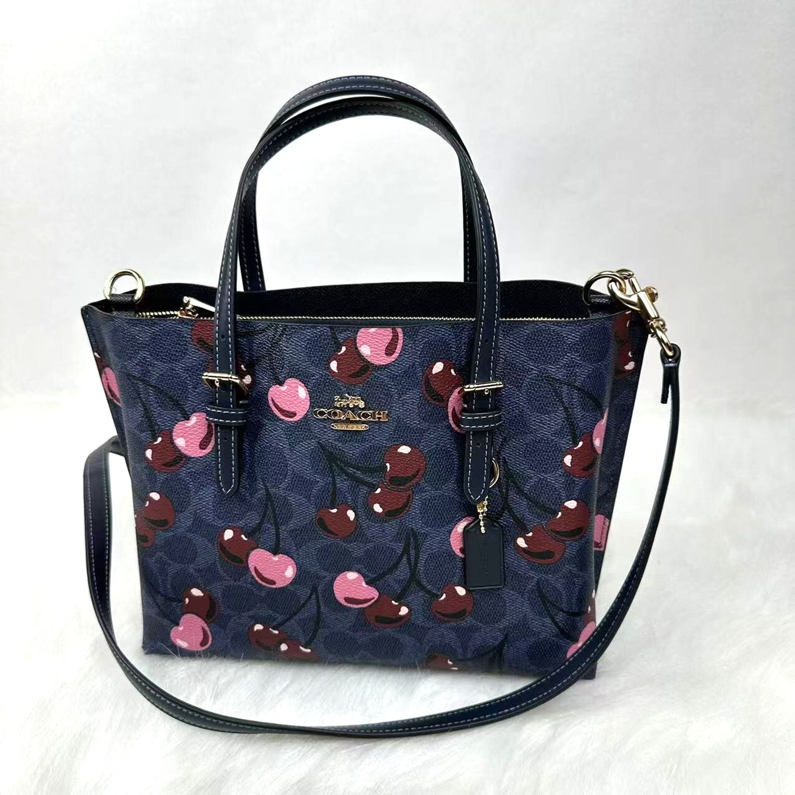 Coach Mollie Tote Bag 25 Sig Canvas Cherry Print Denim NWT in Blue, Women's
