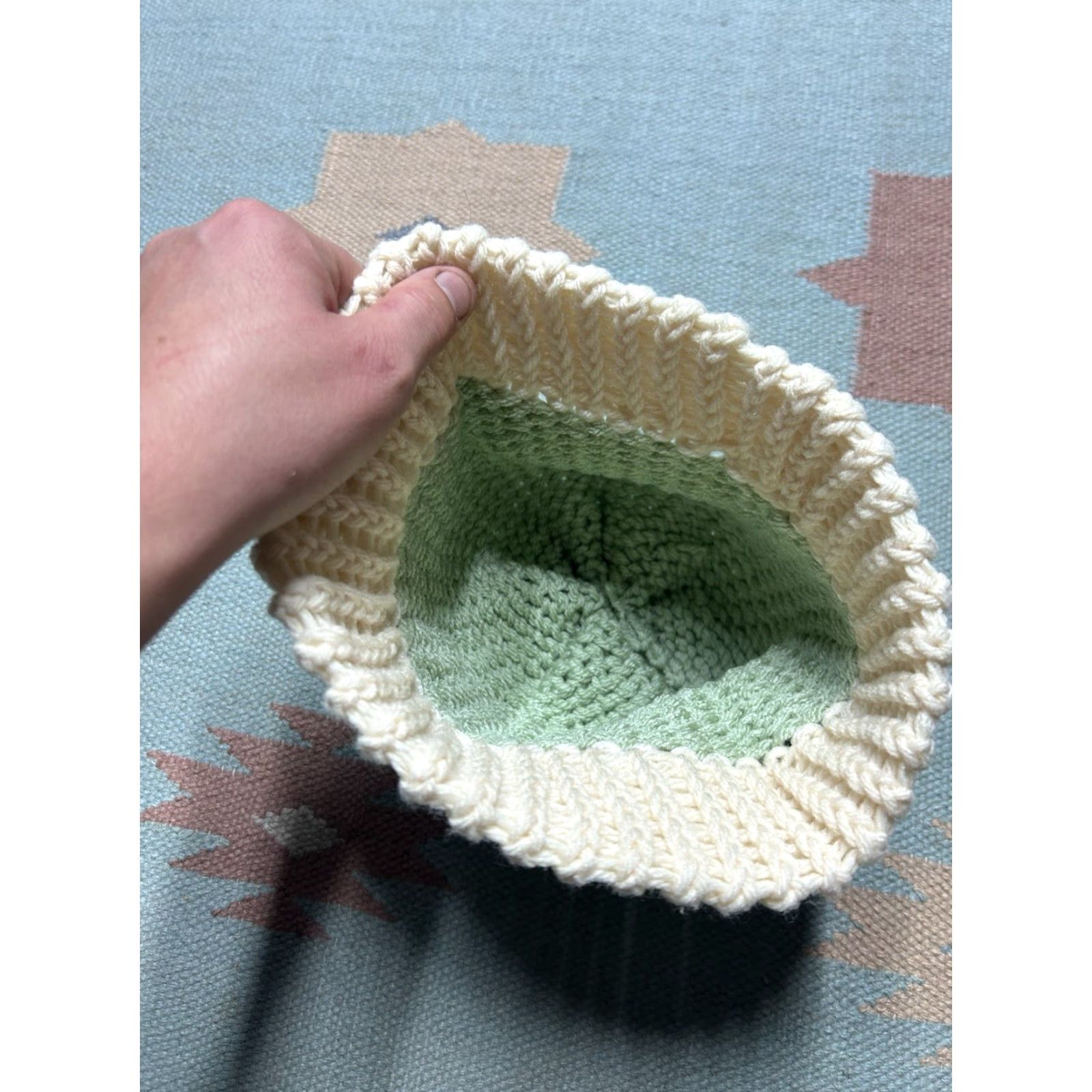 Vintage VINTAGE Beanie Women One Size Green Crochet Knit Snow White Handmade toboggan soft Size ONE SIZE - 4 Thumbnail