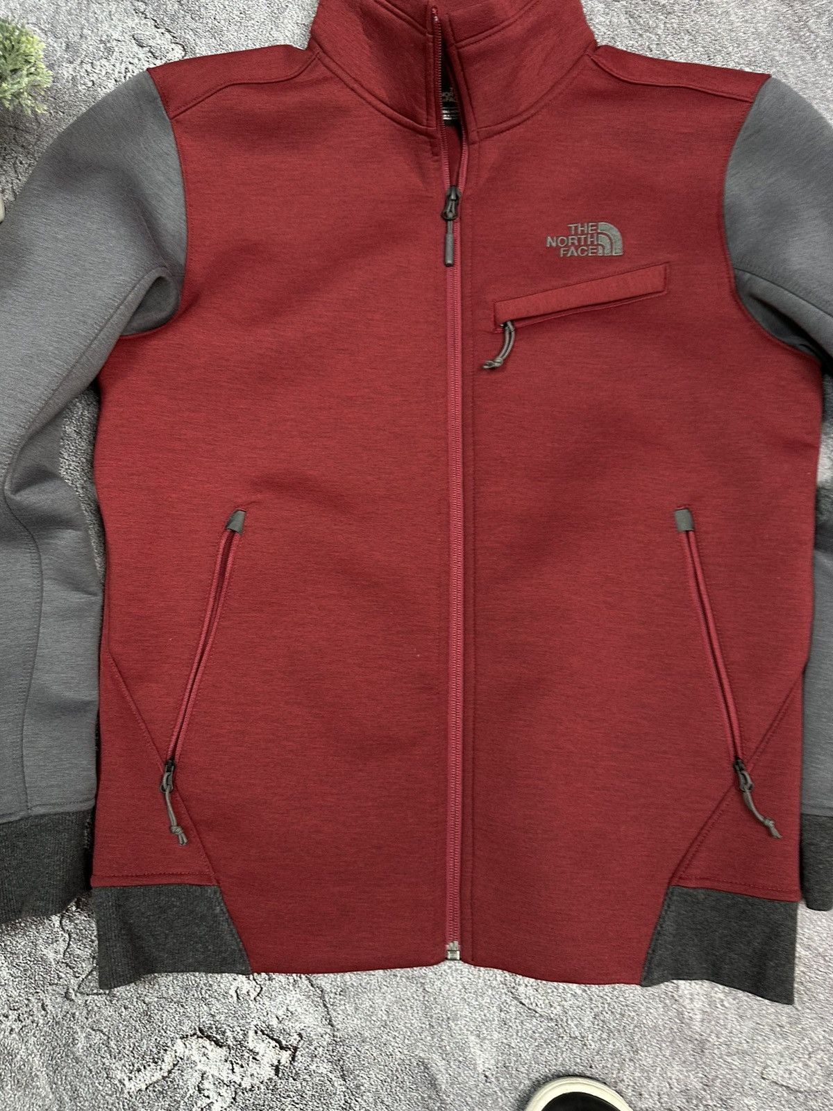 The North Face × Vintage Vintage The North Face Soft Shell Jacket Men M size Red Grey Size US M / EU 48-50 / 2 - 5 Thumbnail