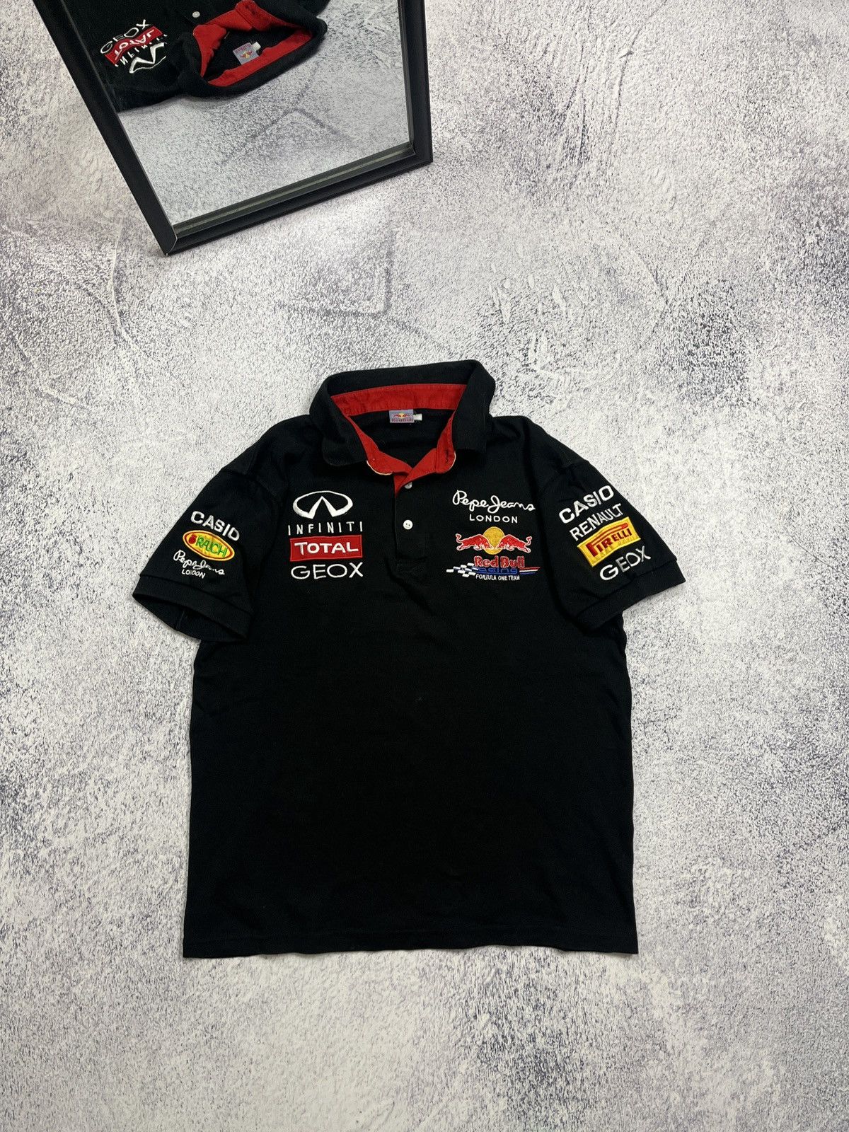 Formula 1 × Pepe Jeans × Red Bull Vintage Red Bull Infinity Racing Polo Shirt F1 Grand Prix Size US M / EU 48-50 / 2 - 1 Thumbnail
