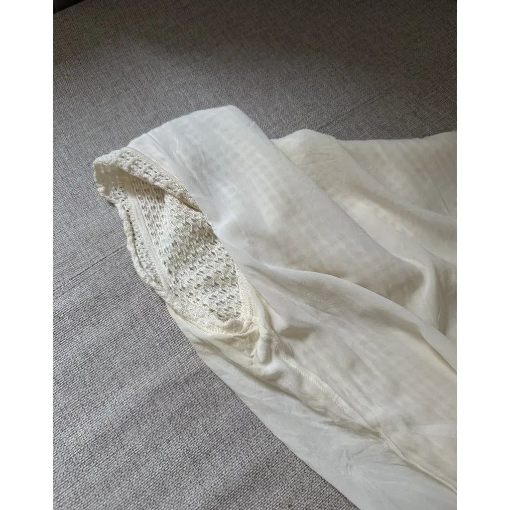 Louis Vuitton Louis Vuitton Knit Wool Mid-Length Dress Ivory Cream Size M Size M / US 6-8 / IT 42-44 - 9 Thumbnail