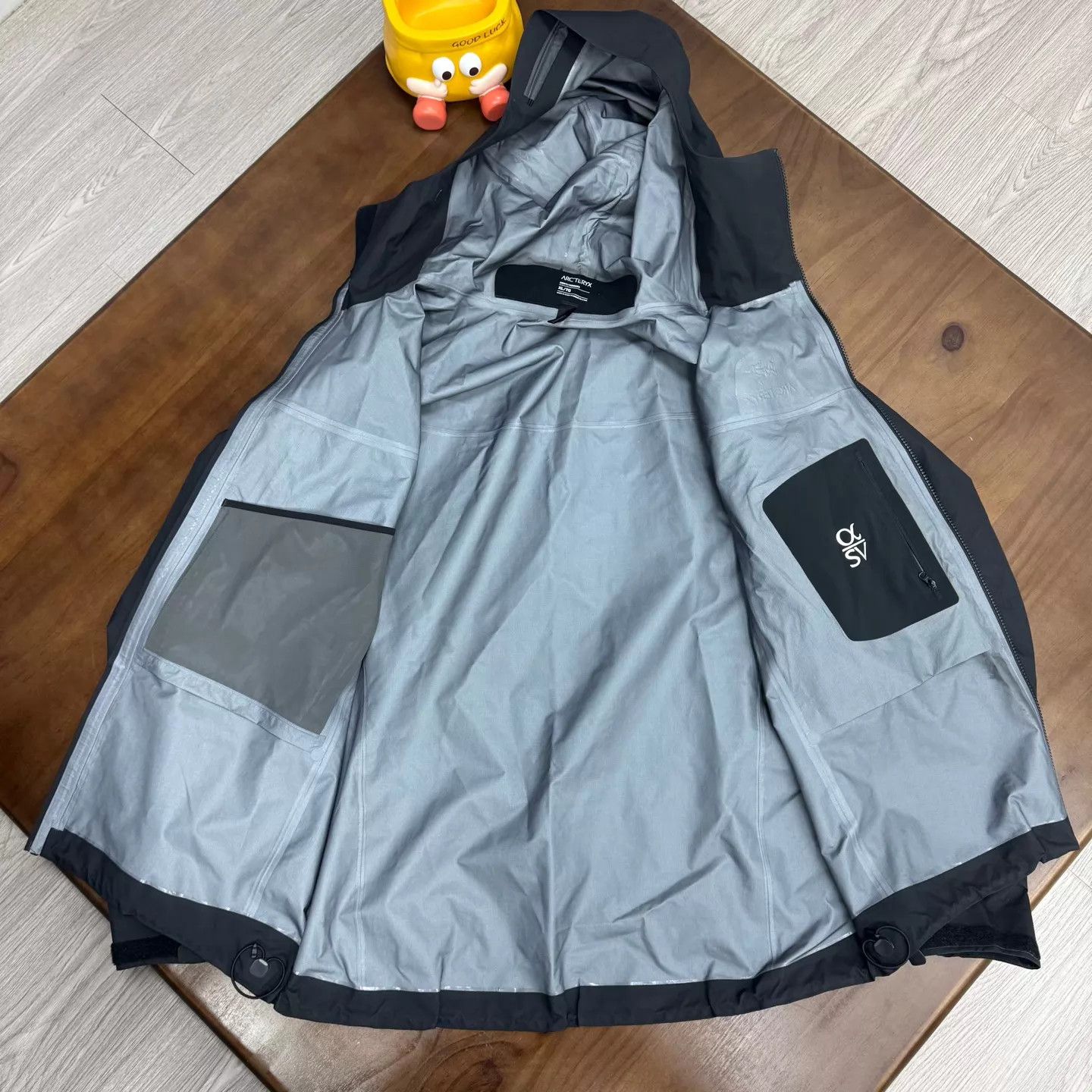 Arc'teryx Arc'teryx Alpha SV7 Black XL Like New Worn 2x Size US XL / EU 56 / 4 - 5 Thumbnail