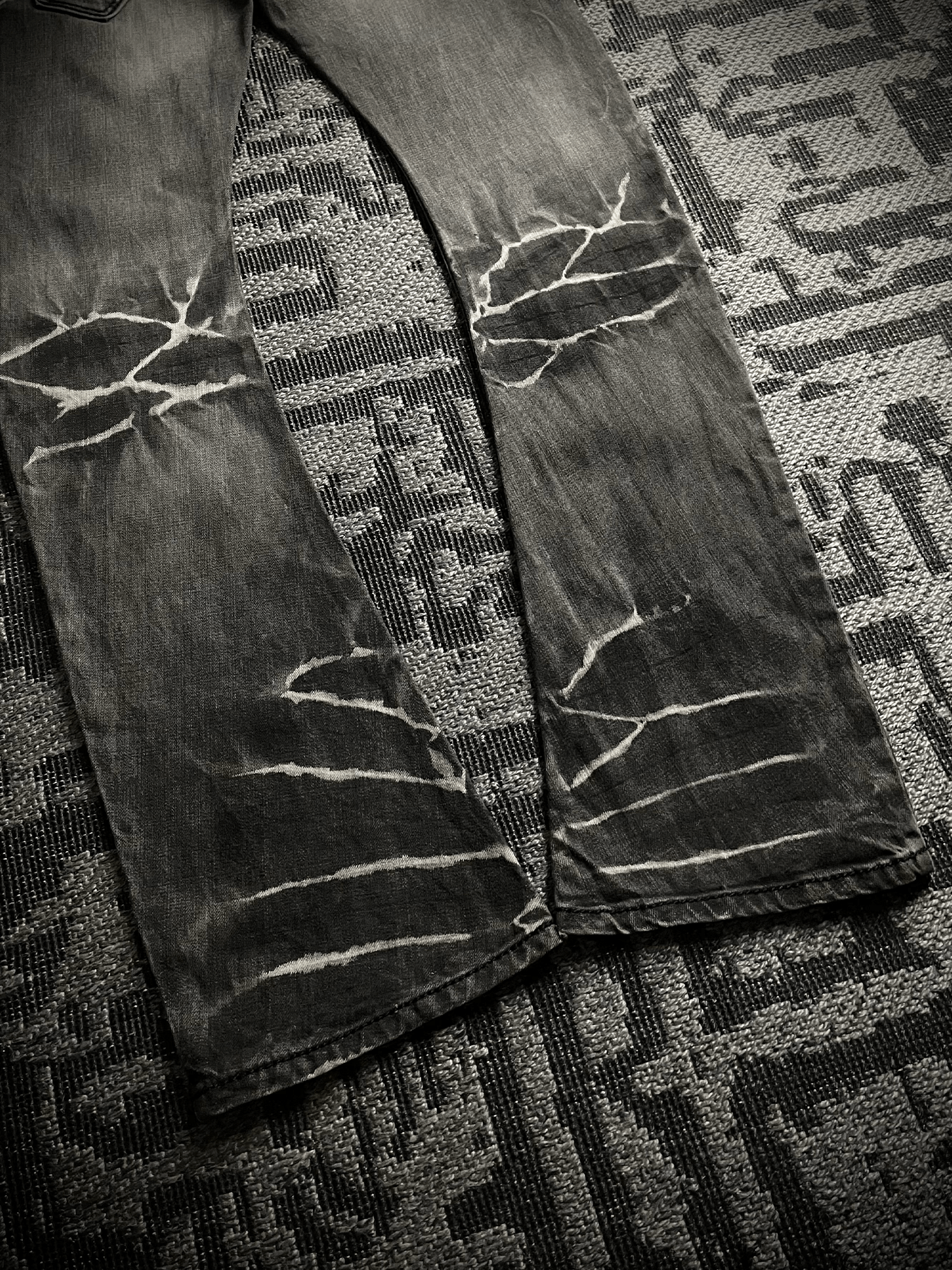 BUFFALO BOBS Johnny Wolf x Buffalo Bobs J-cut Claw Mark Flared Jeans Size US 32 / EU 48 - 8 Thumbnail