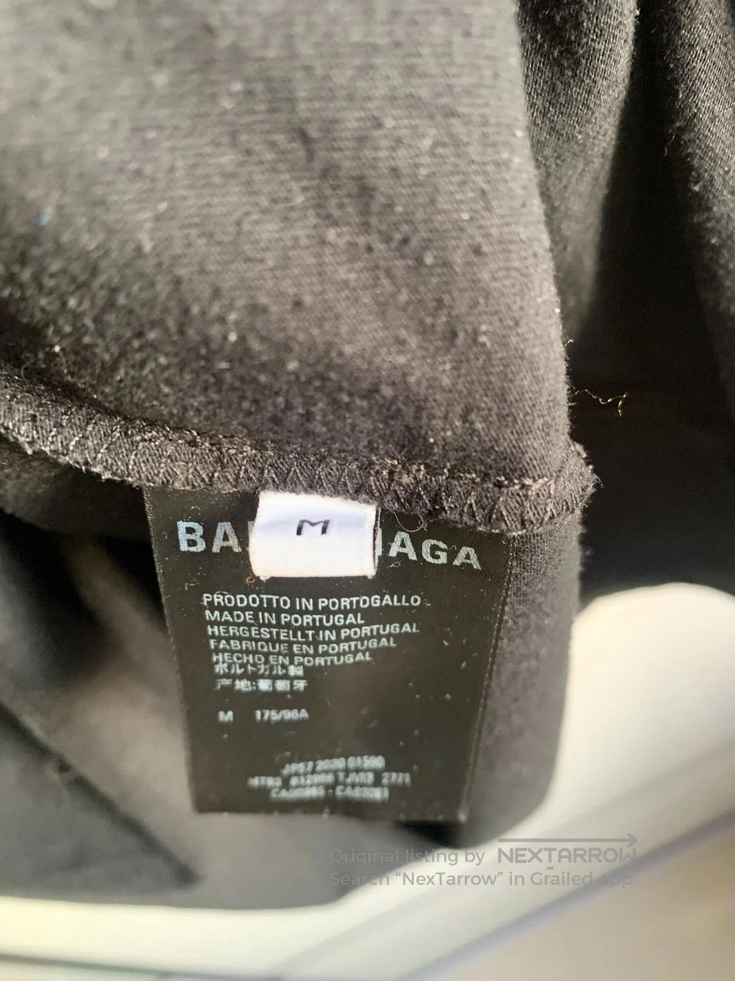 Balenciaga Balenciaga Seven Language Short Sleeve T. Size US M / EU 48-50 / 2 - 3 Thumbnail