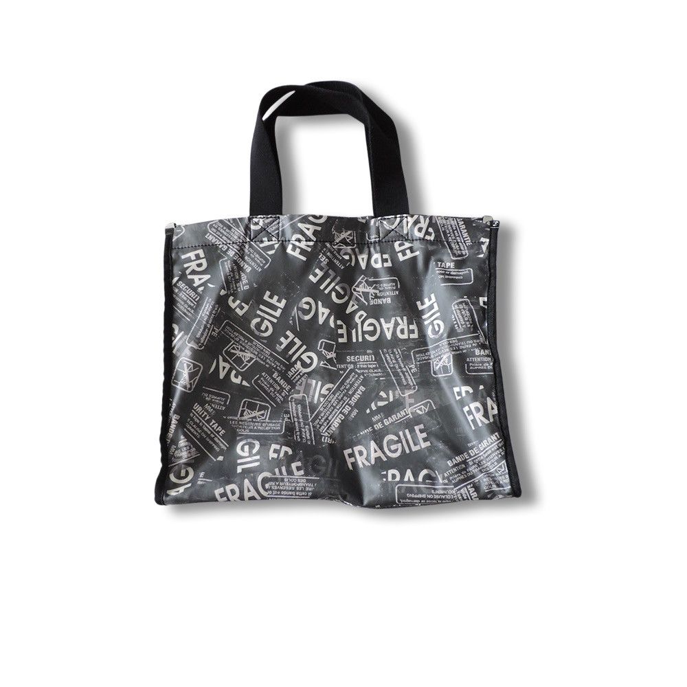 Designer × Maison Margiela Maison Margiela MM6 'Fragile' Printed PVC Shopper Bag Size ONE SIZE - 2 Thumbnail