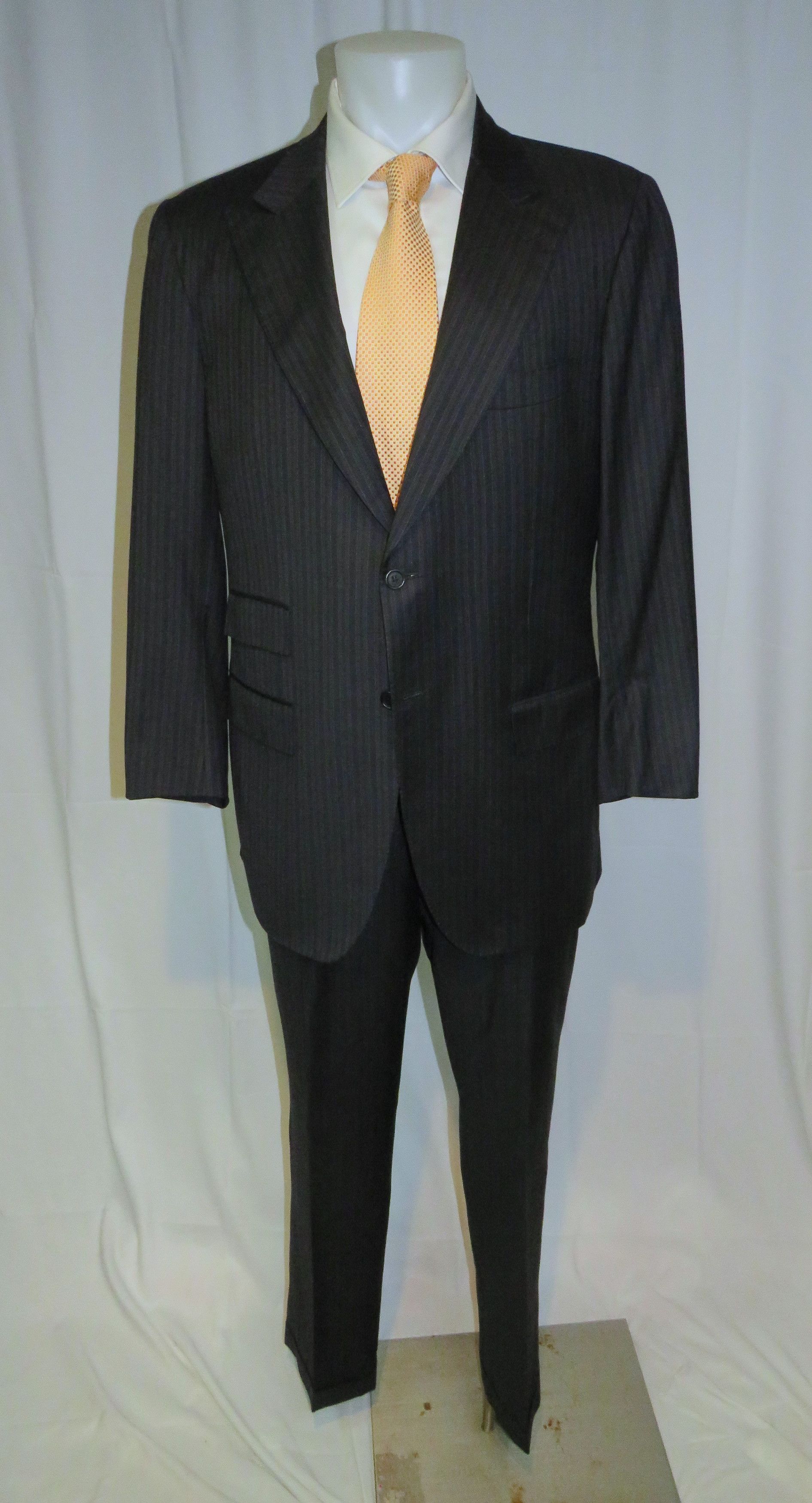 Bergdorf Goodman × Kiton Custom Made Super 200 Blue Striped Two Button Suit 43R Size 42R - 1 Thumbnail
