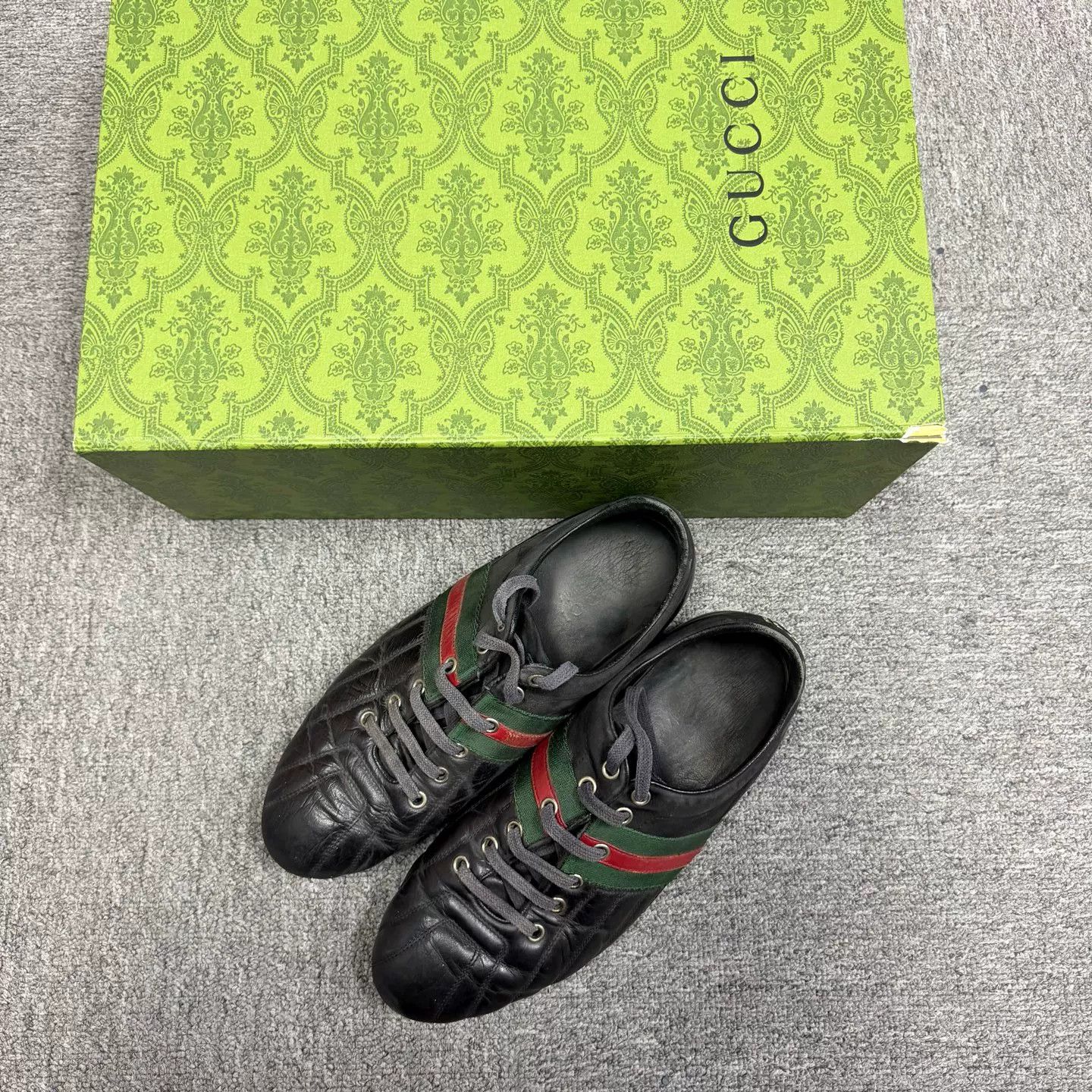 Gucci Gucci Leather Black Lowtop Sneakers 6 Women Size US 6 / IT 36 - 1 Thumbnail