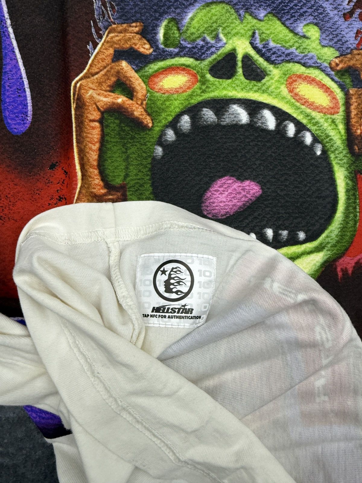 HELLSTAR Hellstar Horror Book Longsleeve Size US L / EU 52-54 / 3 - 4 Thumbnail