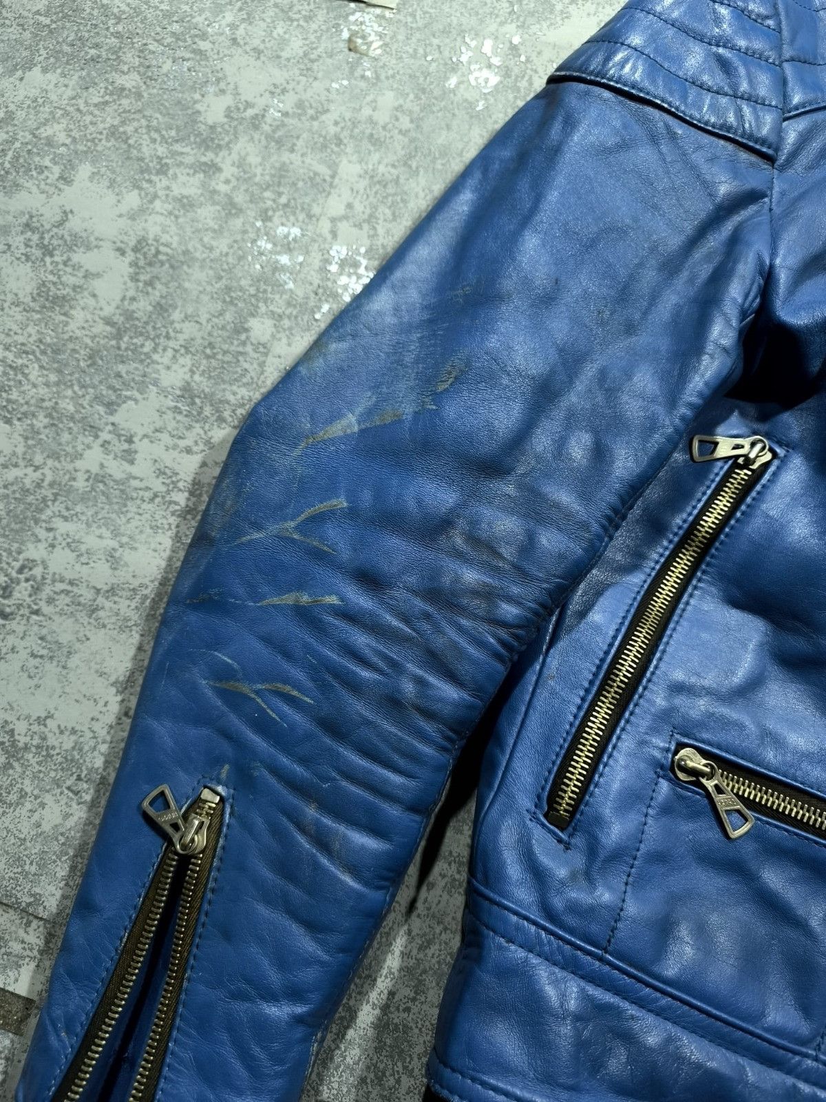 Genuine Leather vtg moto trashed leather jacket racer balenci demna gvsalia Size US M / EU 48-50 / 2 - 6 Thumbnail