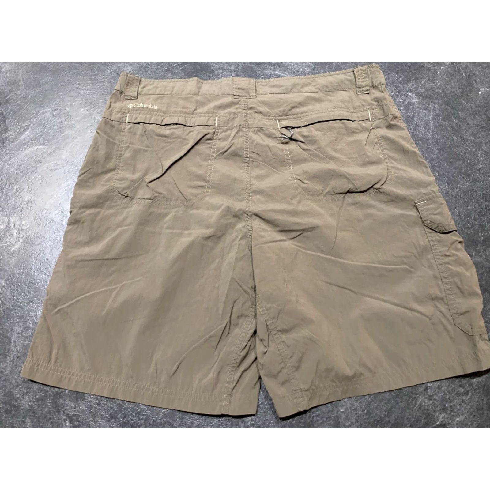 Olive Columbia Lightweight Cargo Shorts Men's Large 9" Olive Size US 33 - 4 Thumbnail