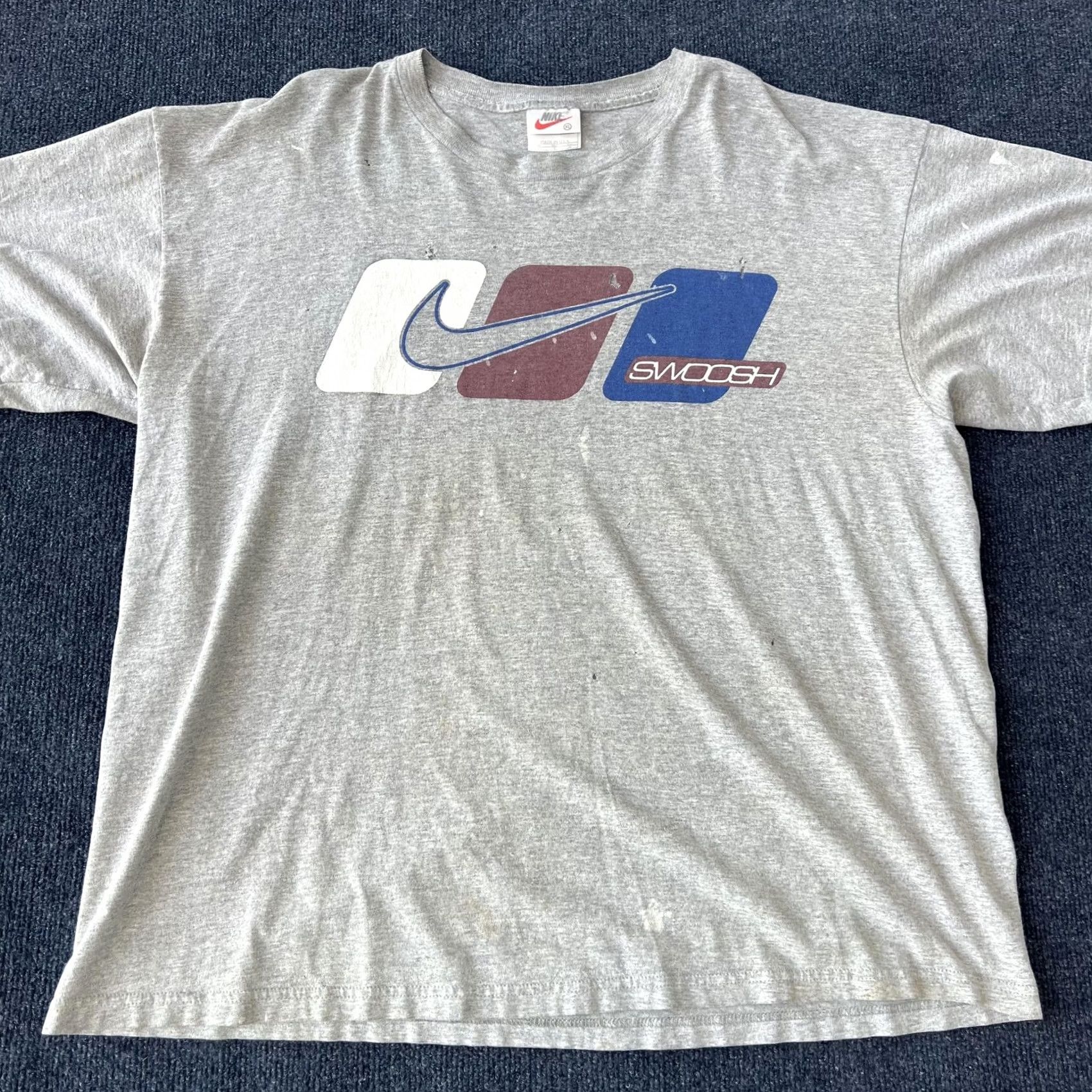 Nike VINTAGE Nike Swoosh Shirt Mens XL Heather Gray Made USA Graphic 00s Size US XL / EU 56 / 4 - 2 Thumbnail