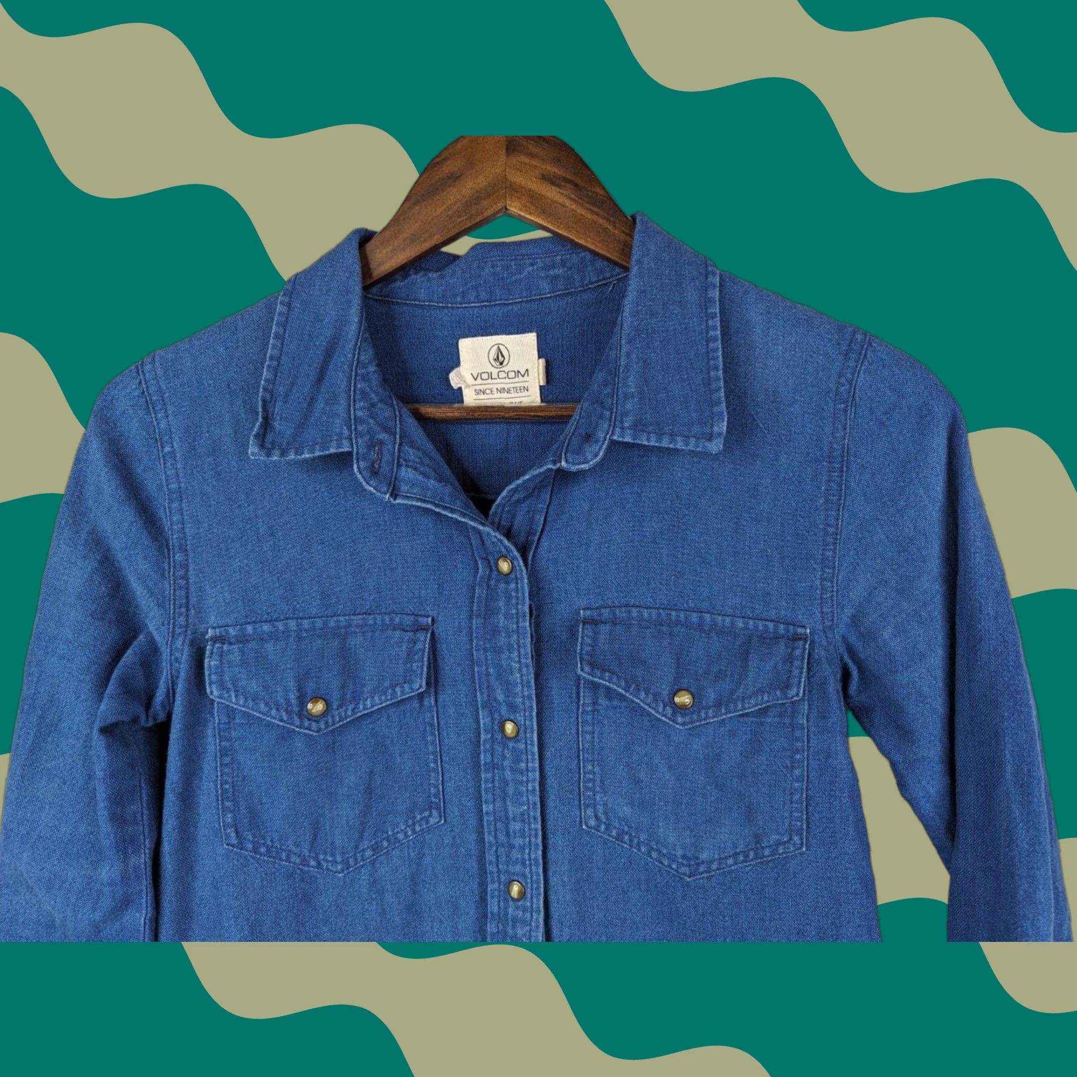 Volcom **Women's Volcom Chambray Shirtdress XS Blue Long Sleeve Snap Buttons** User: Women's Volcom Chambray Shirtdress XS Blue Long Sleeve Snap Buttons Size XS / US 0-2 / IT 36-38 - 1 Thumbnail
