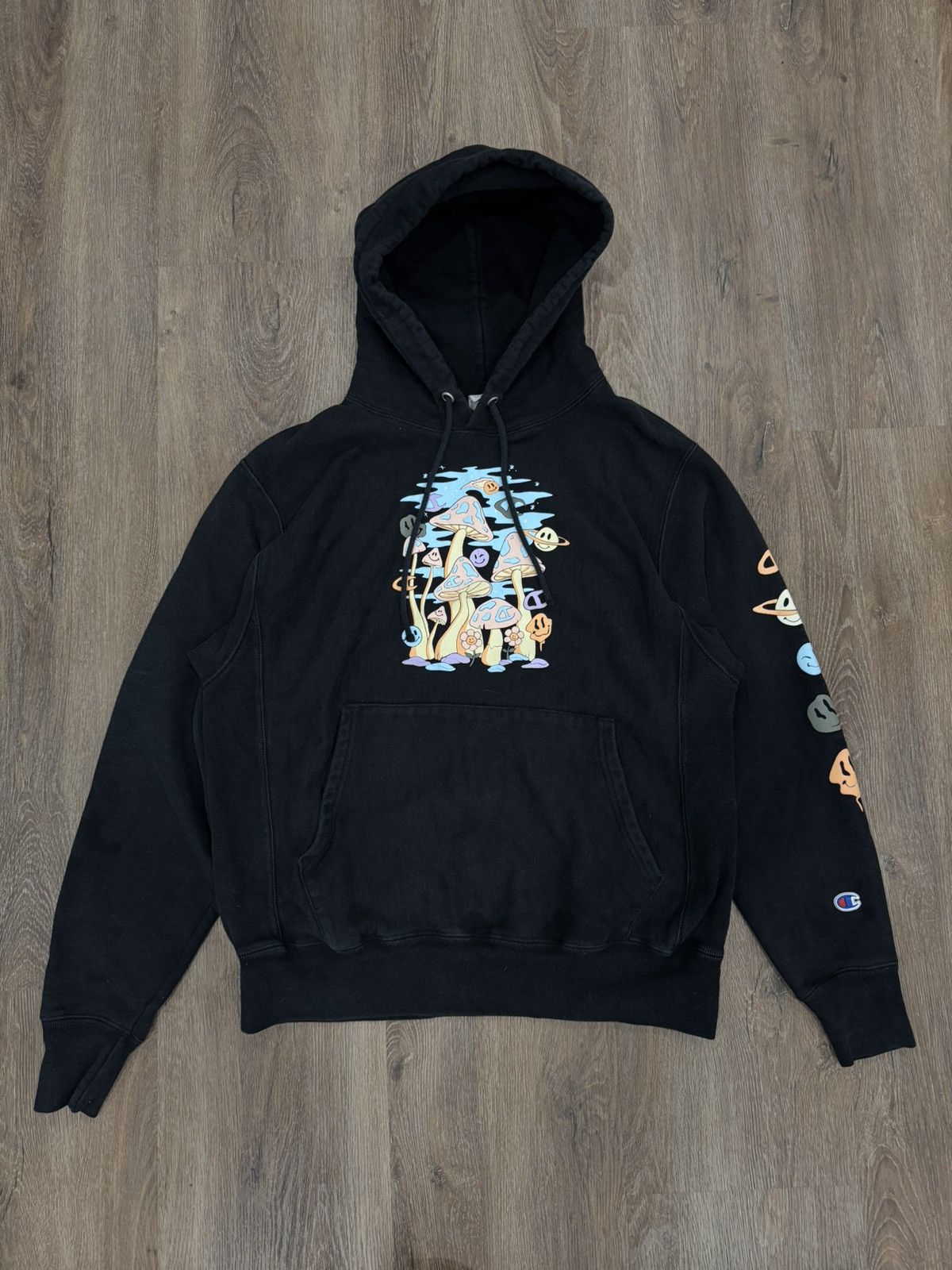 Champion × Vintage Champion Reverse Weave Mushroom Smiley Psychedelic Hoodie Size US M / EU 48-50 / 2 - 1 Thumbnail
