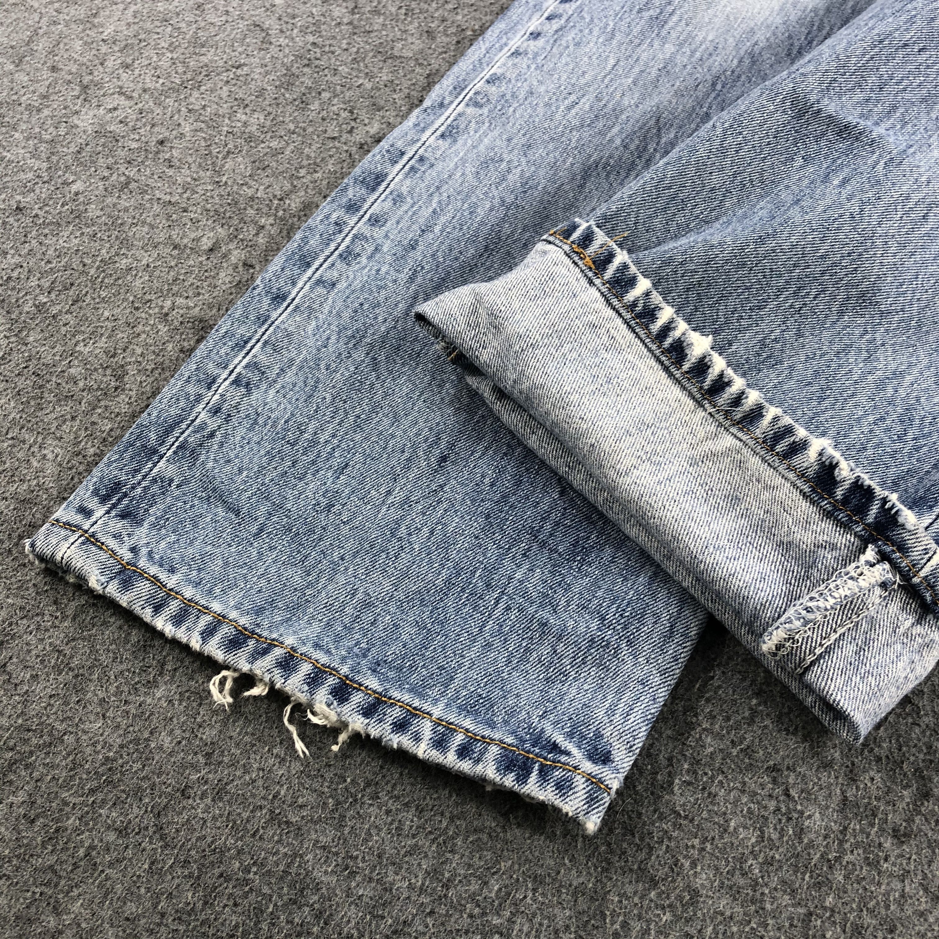 Levi's Vintage 90s Blue Wash Levis 501 Jeans-J2044 Size US 33 - 7 Thumbnail