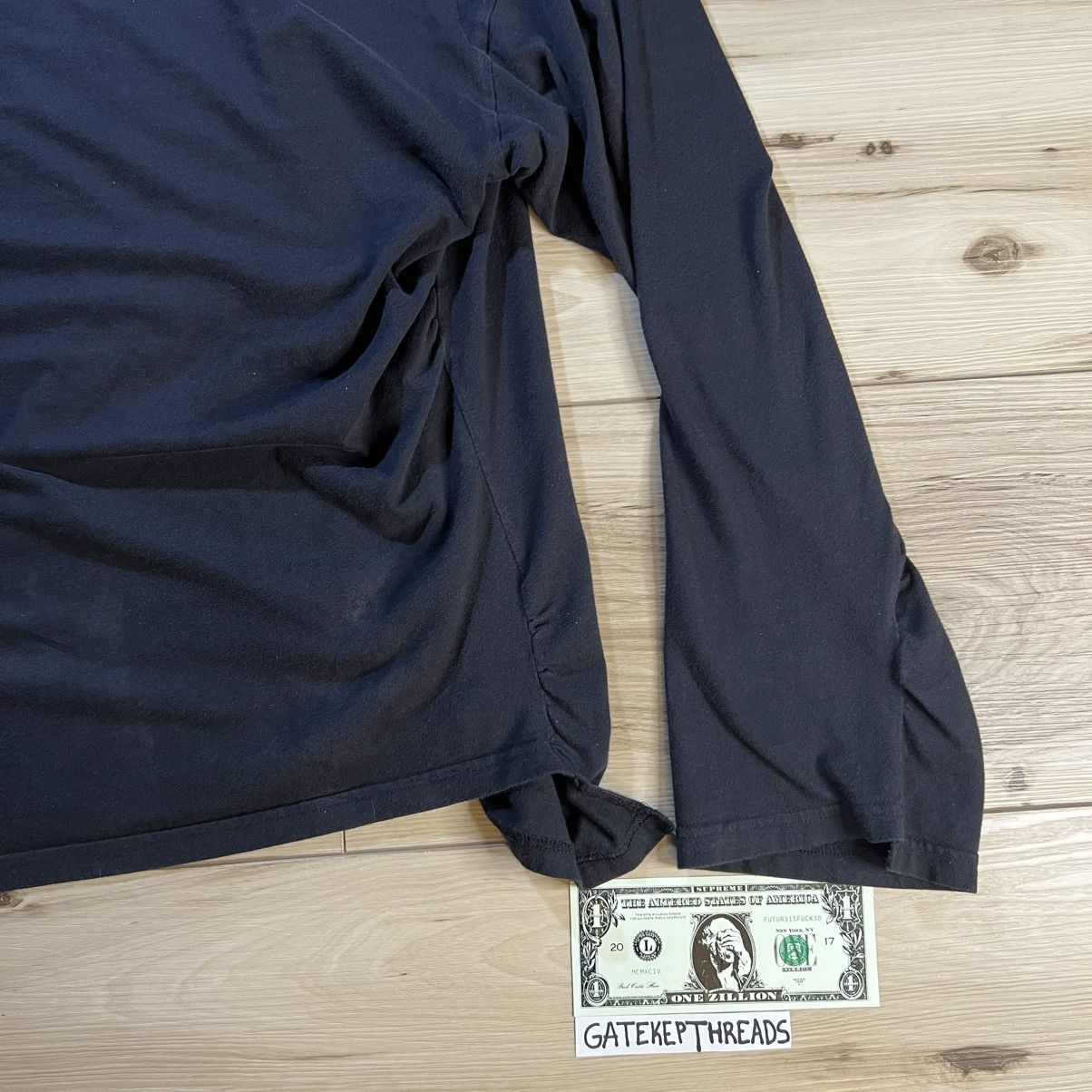 Vetements Vetements Matterhorn Pullover Hoodie Black Yellow Oversized Size US XS / EU 42 / 0 - 20 Thumbnail