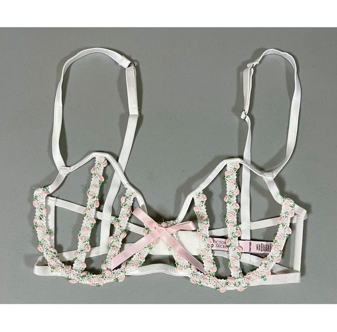 Victoria's Secret White Flowers Floral Cut-Out Bra Bralette Lingerie Size 34C🎀 Size S / US 4 / IT 40 - 3 Thumbnail