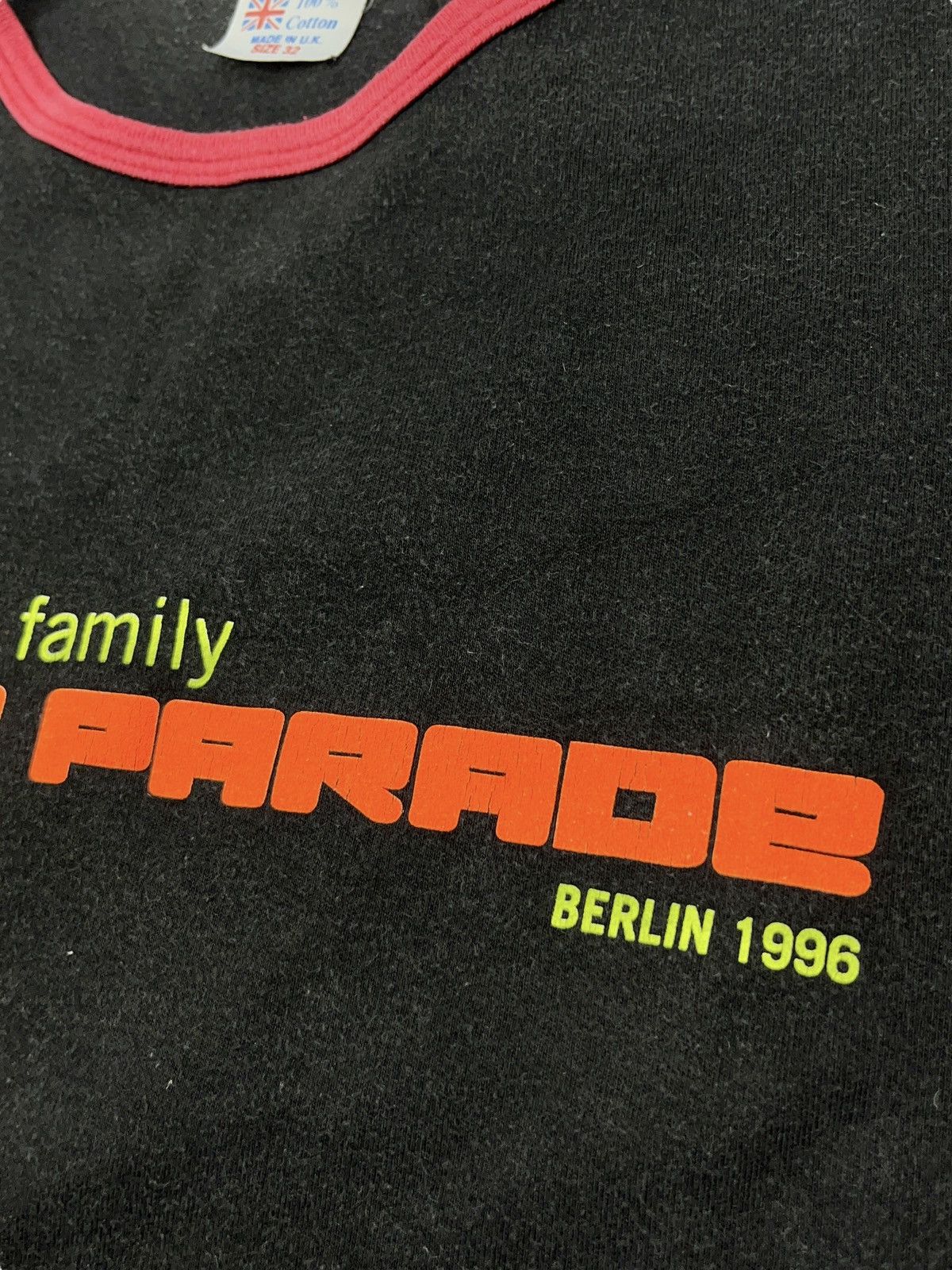 Thunderdome Vintage 1996 Love Parade We Are One Family Techno T-shirt Size XS / US 0-2 / IT 36-38 - 5 Thumbnail