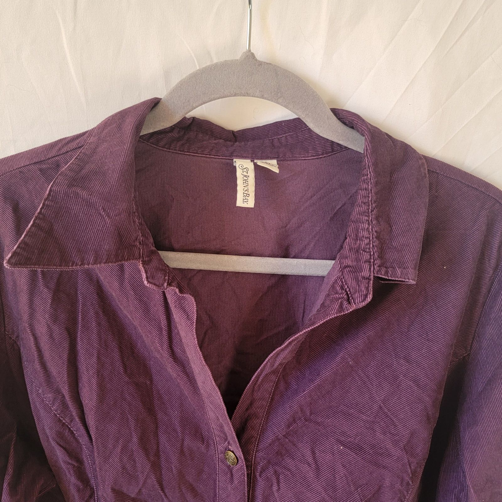 St. Johns Bay St Johns Bay Purple Corduroy Button Down Top Size XL Size XL / US 12-14 / IT 48-50 - 3 Thumbnail
