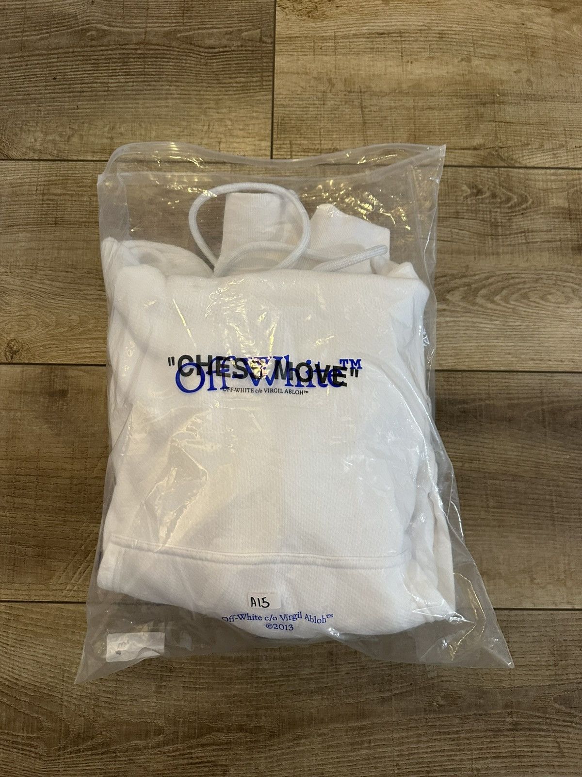 Off-White Off-White Chess Move Skate Hoodie White Black (M) NEW Size US M / EU 48-50 / 2 - 10 Thumbnail