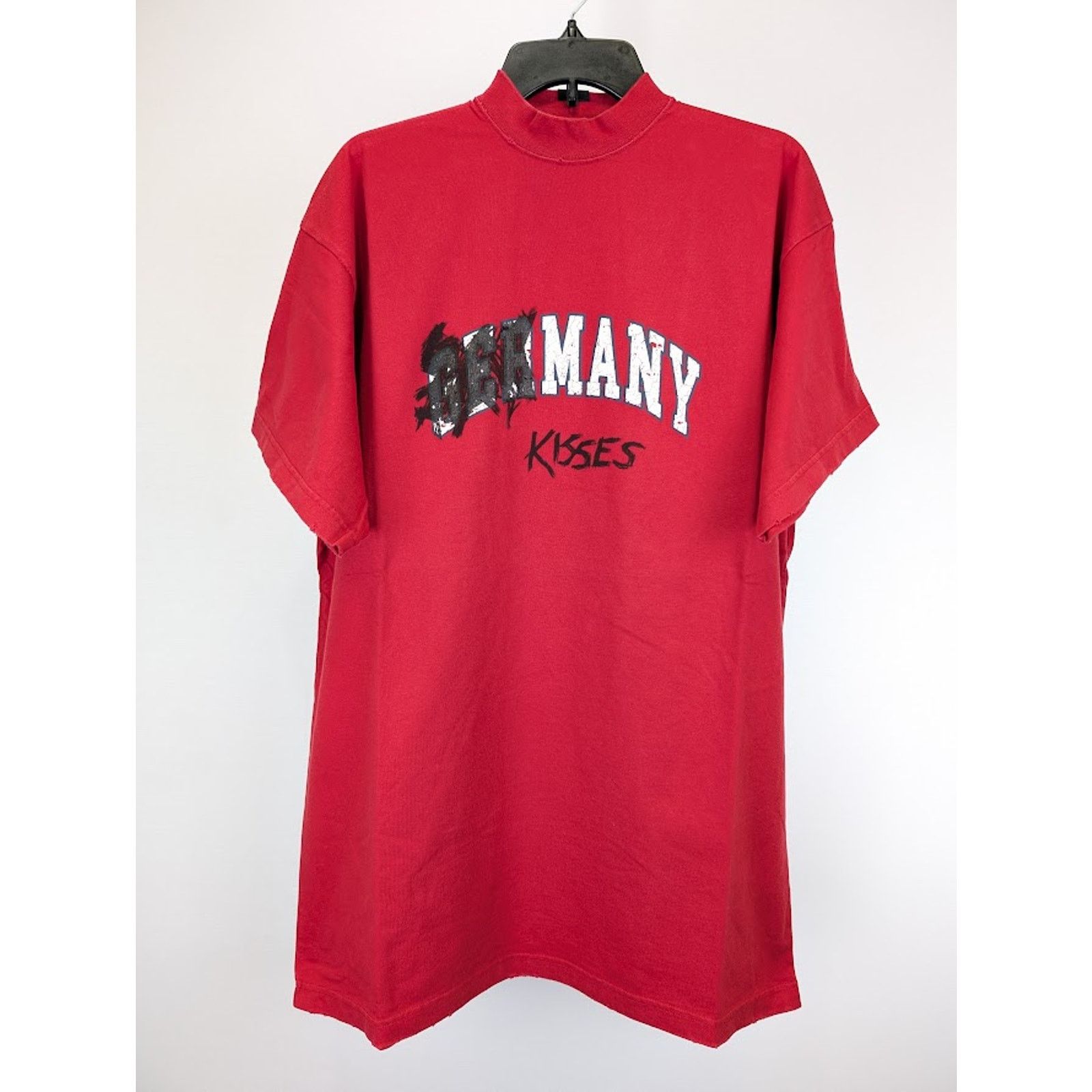 Balenciaga o1rshd1 Oversizes Fit Many Kisses Tee T-Shirt in Red Size US M / EU 48-50 / 2 - 2 Thumbnail