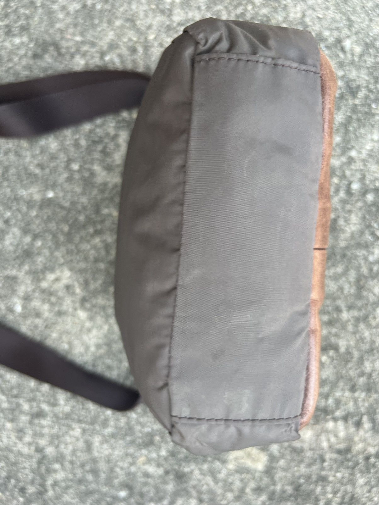 Yohji Yamamoto Vintage Yohji Yamamoto Hybrid Patina Leather Sling Bag Size ONE SIZE - 13 Thumbnail