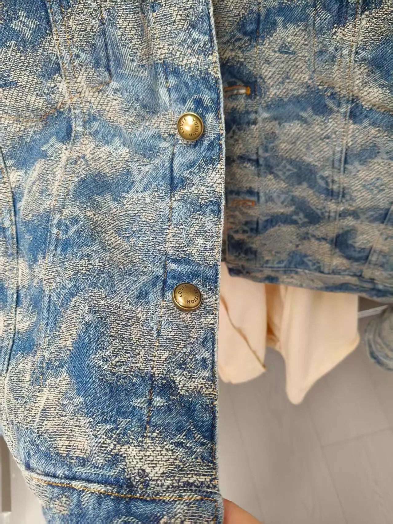 Louis Vuitton LV +26 All Over Print Denim Jacket Size 54 Size US L / EU 52-54 / 3 - 2 Thumbnail