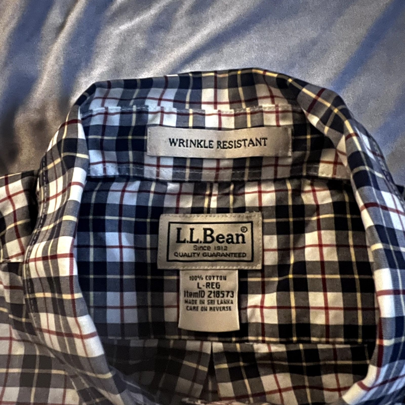 L.L. Bean L.L. Bean Men's Plaid Wrinkle-Resistant Button-Down Size Lg Size US L / EU 52-54 / 3 - 3 Thumbnail