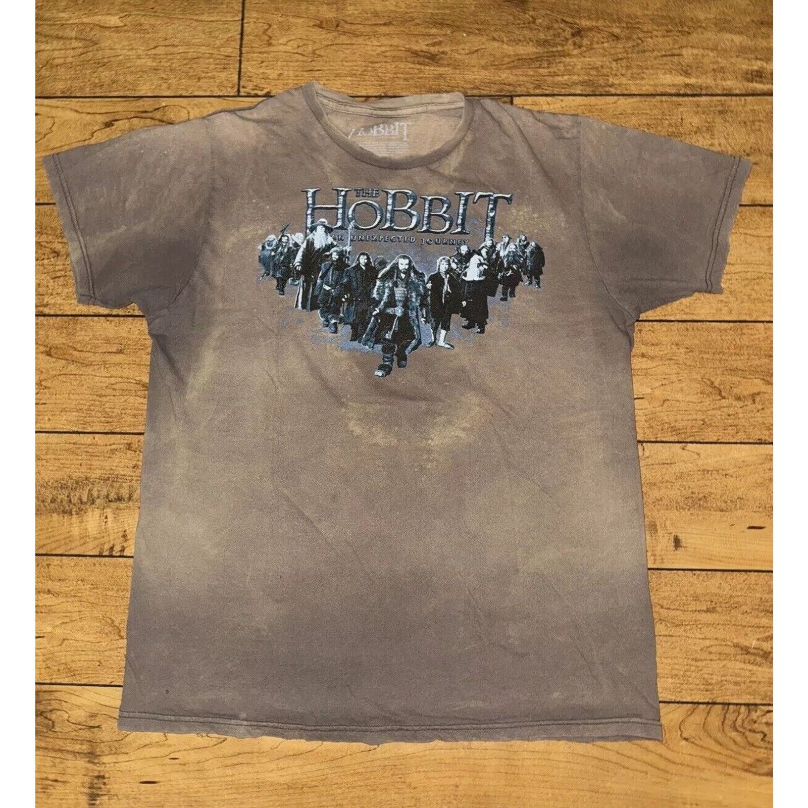 Japanese Brand × Vintage The Hobbit An Unexpected Journey T-Shirt Brown Large 21x25.5 Size US L / EU 52-54 / 3 - 1 Thumbnail