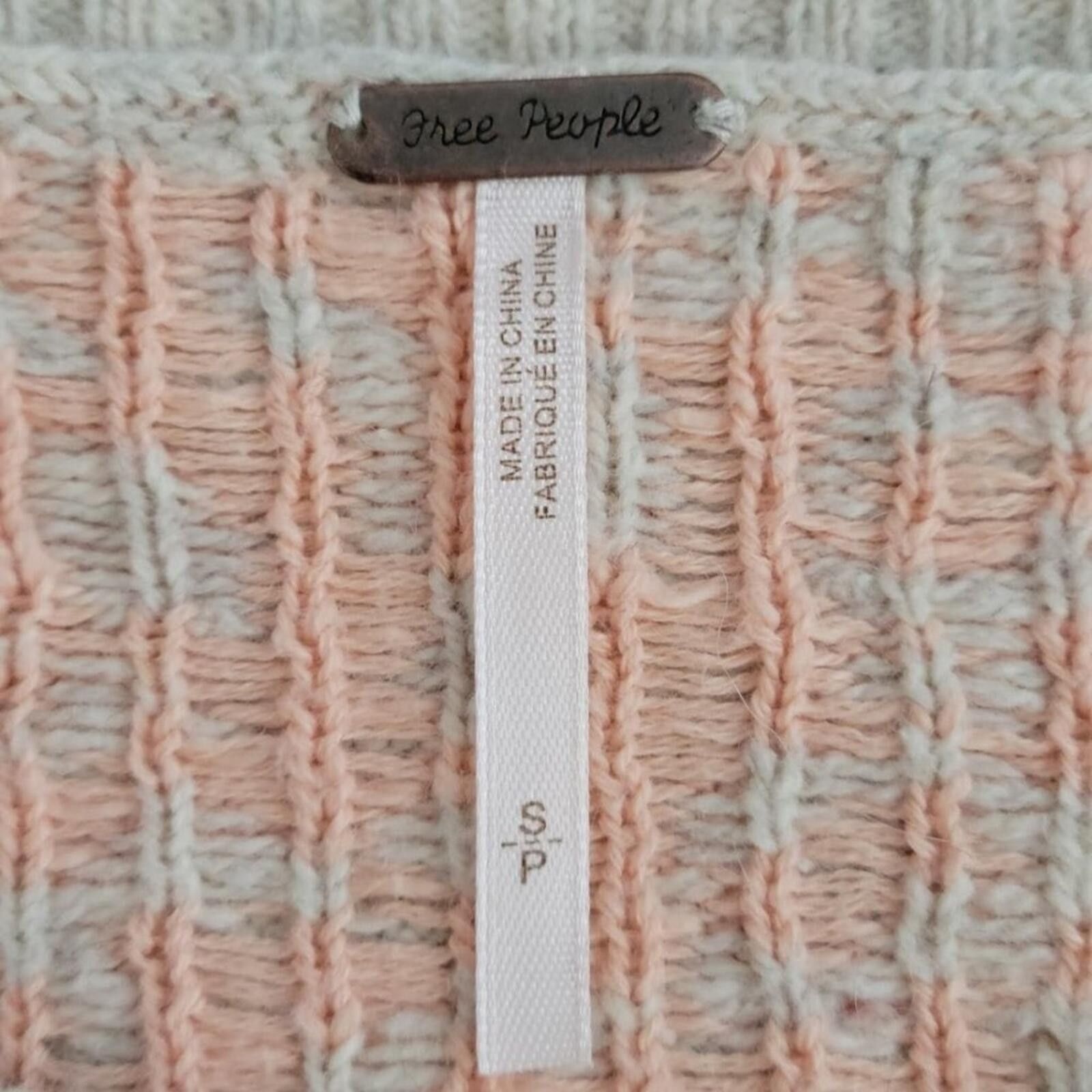 Free People Free People Peach and Cream Scoop Neck Sweater Size S / US 4 / IT 40 - 6 Thumbnail