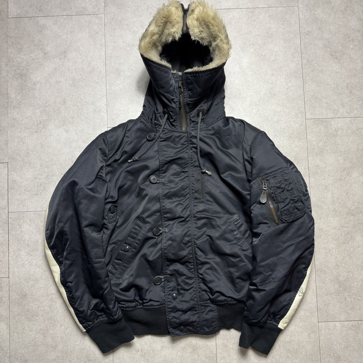 General Research General Research N-2B Bomber Flight Jacket Size US L / EU 52-54 / 3 - 1 Thumbnail