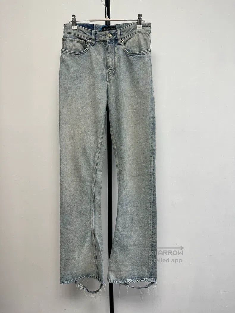 Balenciaga Balenciaga Size XS Belt Loop Denim Long Pants Size US 27 - 1 Thumbnail