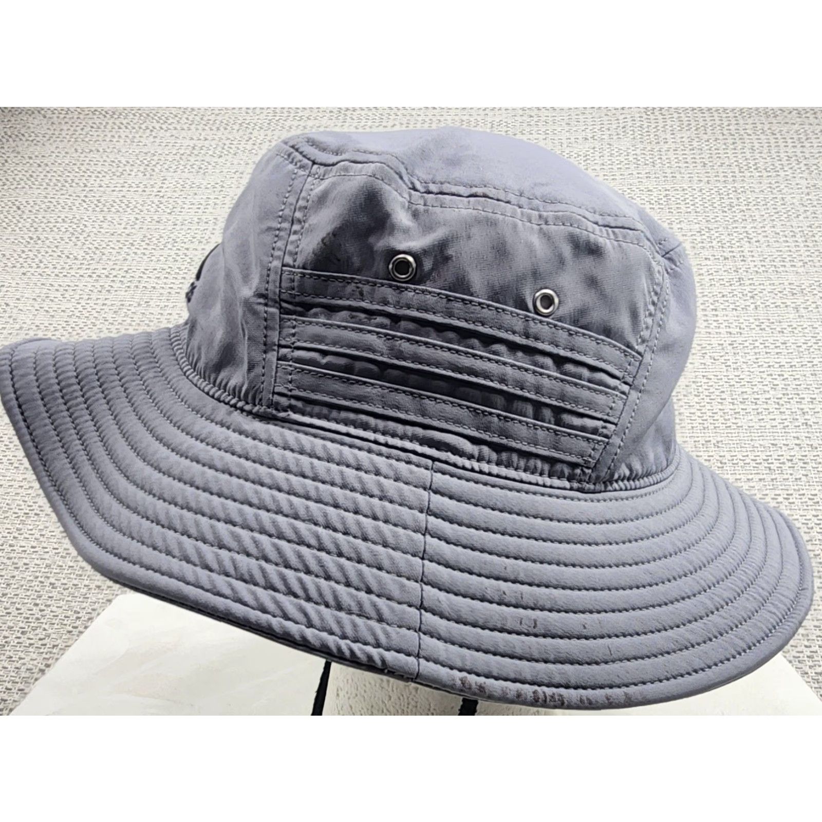 Adidas Adidas Hat Boonie Strap Back Mens Gray AEROREADY Wide Brim Chin Strap Bucket Hat Outdoors Casual Travel Mens Size ONE SIZE - 5 Thumbnail