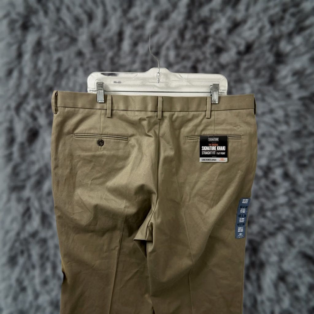 Dockers VINTAGE Dockers Signature Khaki Pants Mens 40x30 Tan Beige Straight Fit Flat Front NWT Size US 40 / EU 56 - 1 Thumbnail