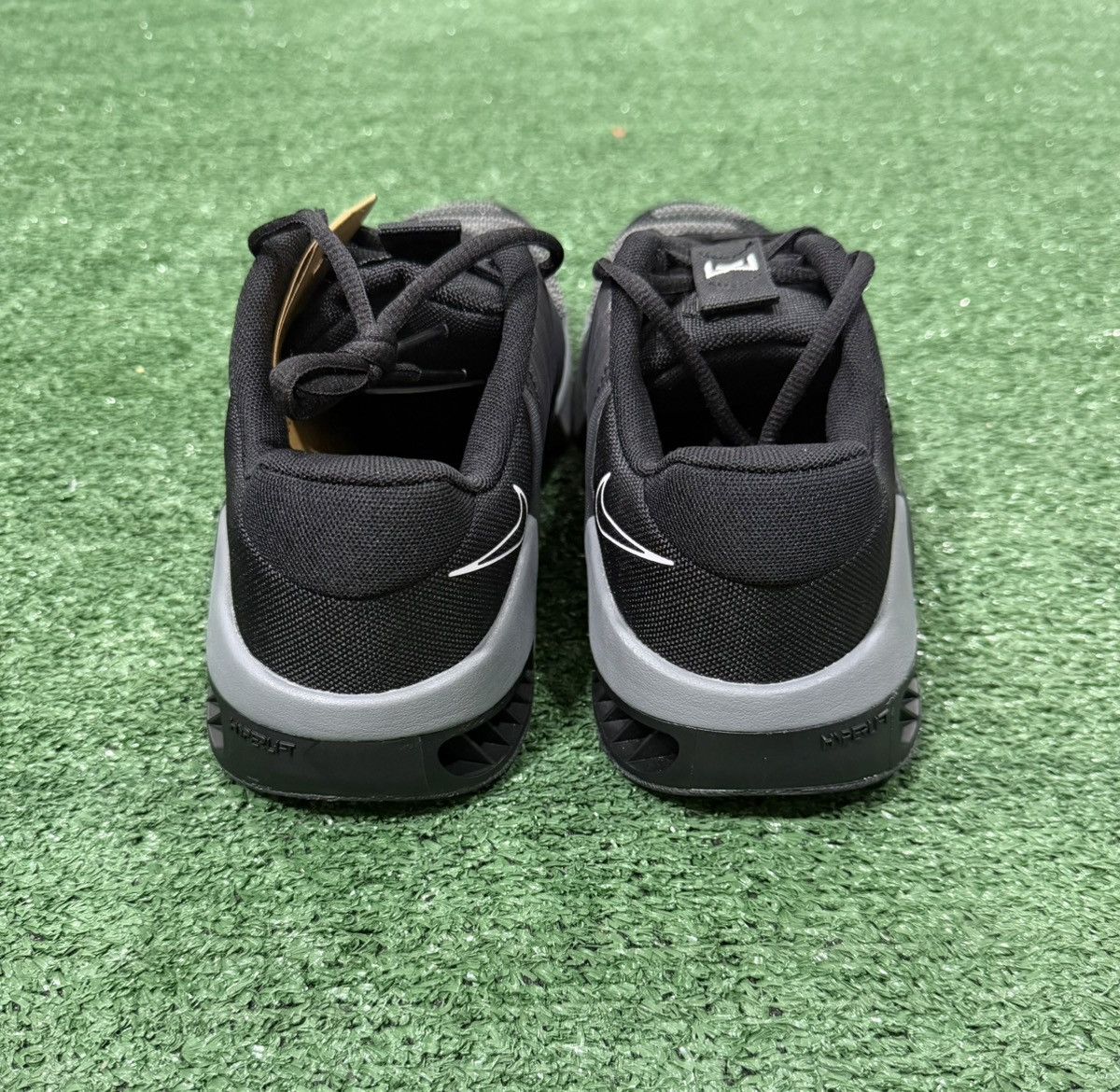Nike Nike Women's Metcon9 Lace Up Training Shoes Black/Smoke Grey Size US 11 / IT 41 - 4 Thumbnail