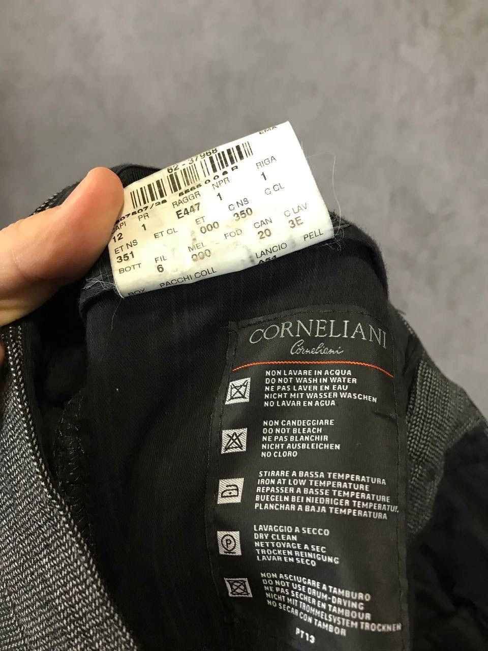 Corneliani Corneliani ID luxury designer pants Size US 29 - 8 Thumbnail