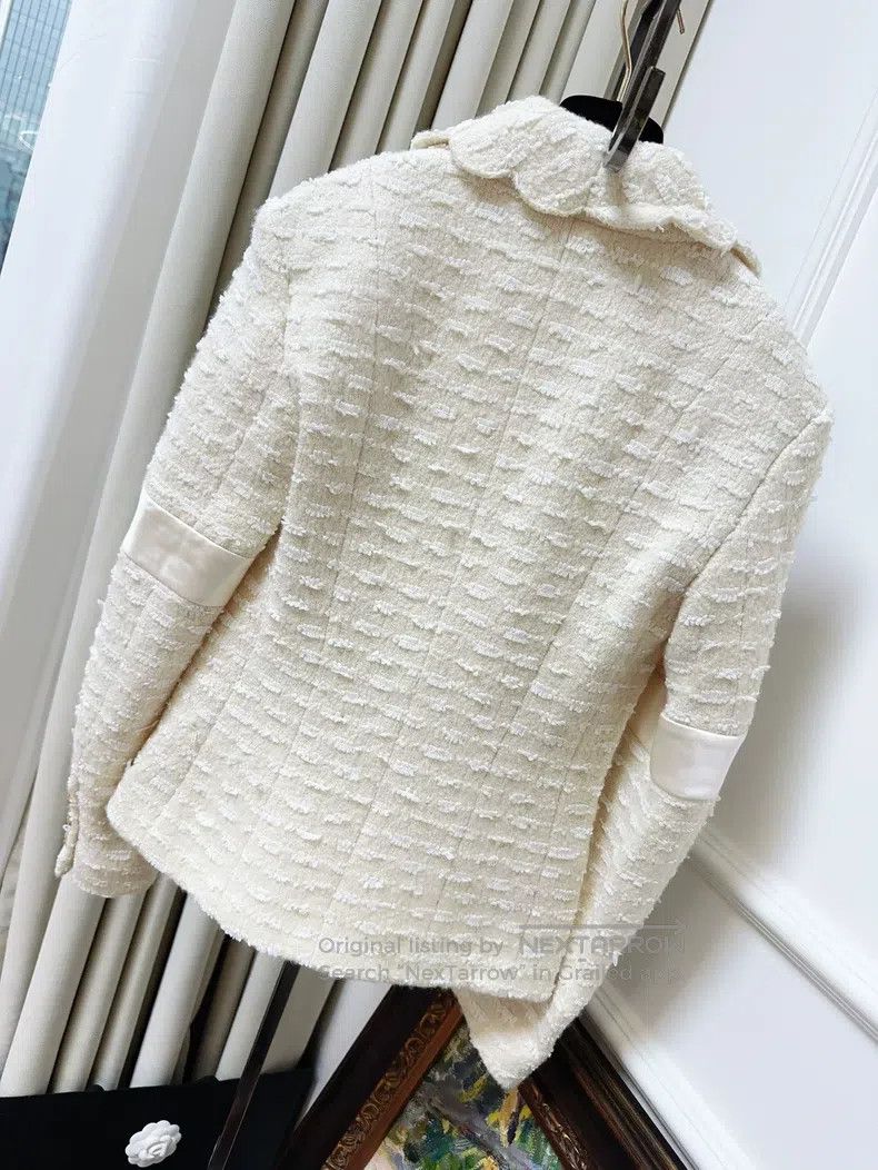 Chanel Chanel 20k equestrian series white lapel wavy edge petal e Size XXS / US 00 / IT 34 - 2 Thumbnail