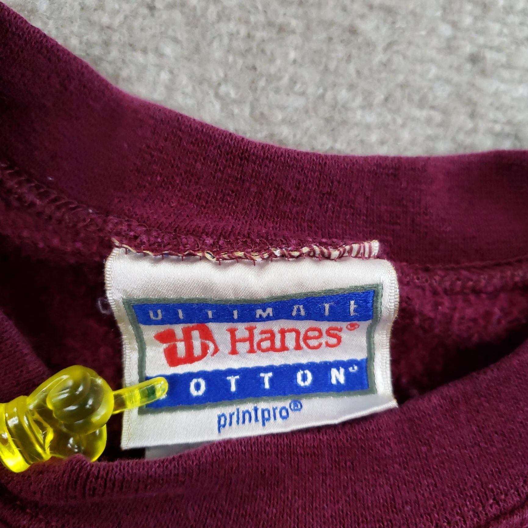 Hanes VINTAGE Hanes Sweatshirt Mens M Red Pullover Crewneck Fleece Heavyweight Cotton Polyester PrintPro Y2K Size US M / EU 48-50 / 2 - 5 Thumbnail