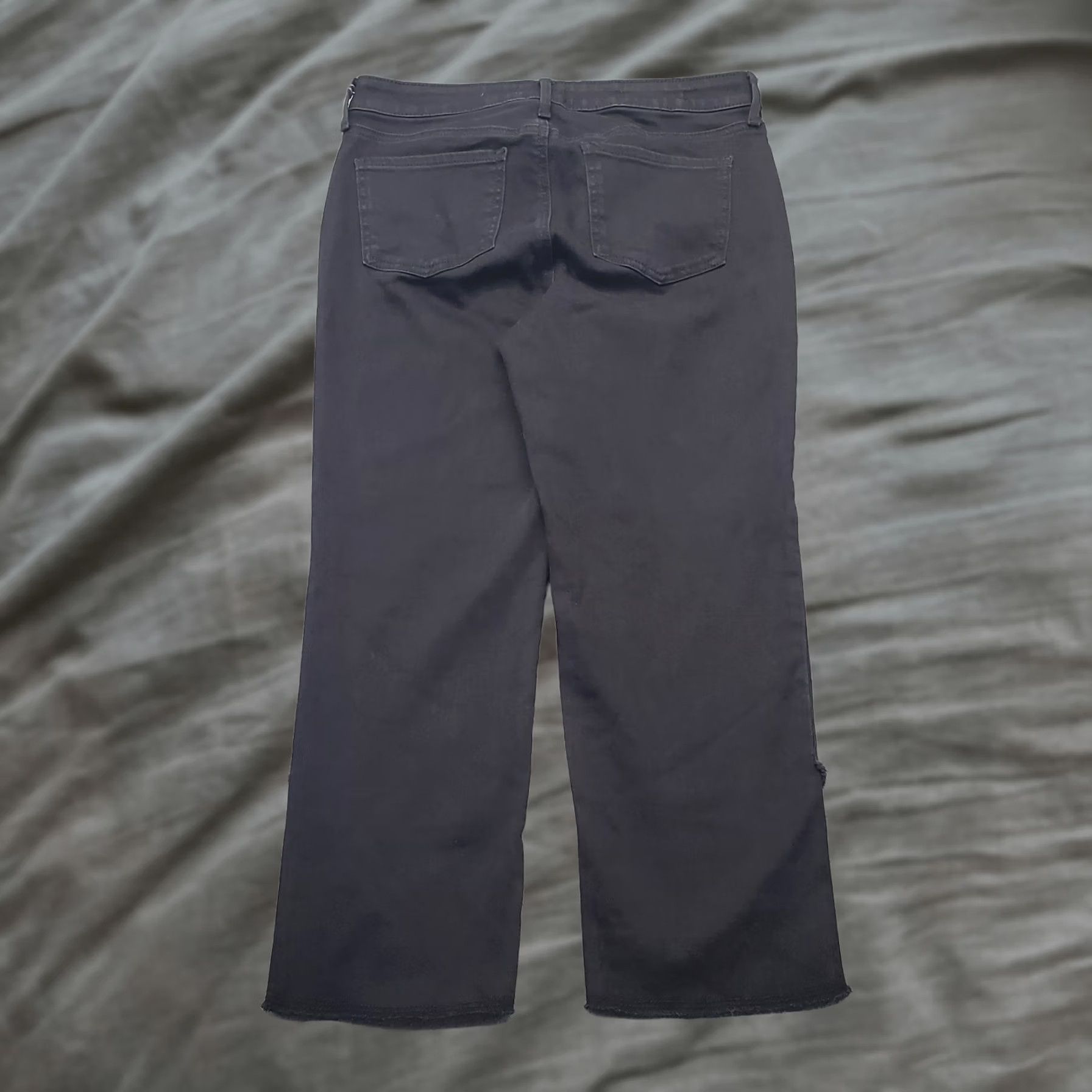 NYDJ NYDJ Womens Capri Jeans 4 Black Denim Lift Tuck Stretch Raw Hem Cropped Outdoor Size 27" / US 4 / IT 40 - 1 Thumbnail
