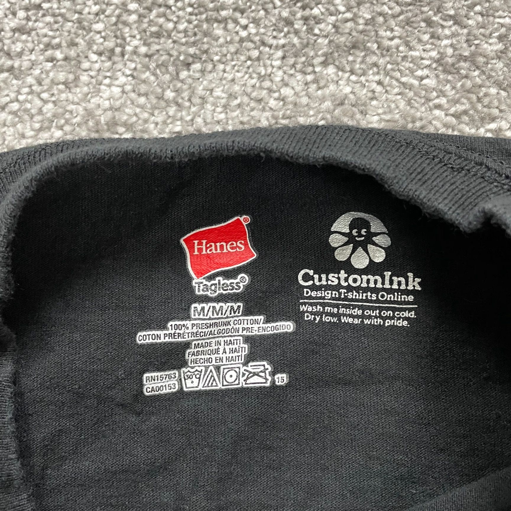 Hanes Hanes TAGLESS Long Sleeve Tee Unisex M Black Graphic Cancer Awareness Shirt Vintage: No Size US M / EU 48-50 / 2 - 5 Thumbnail