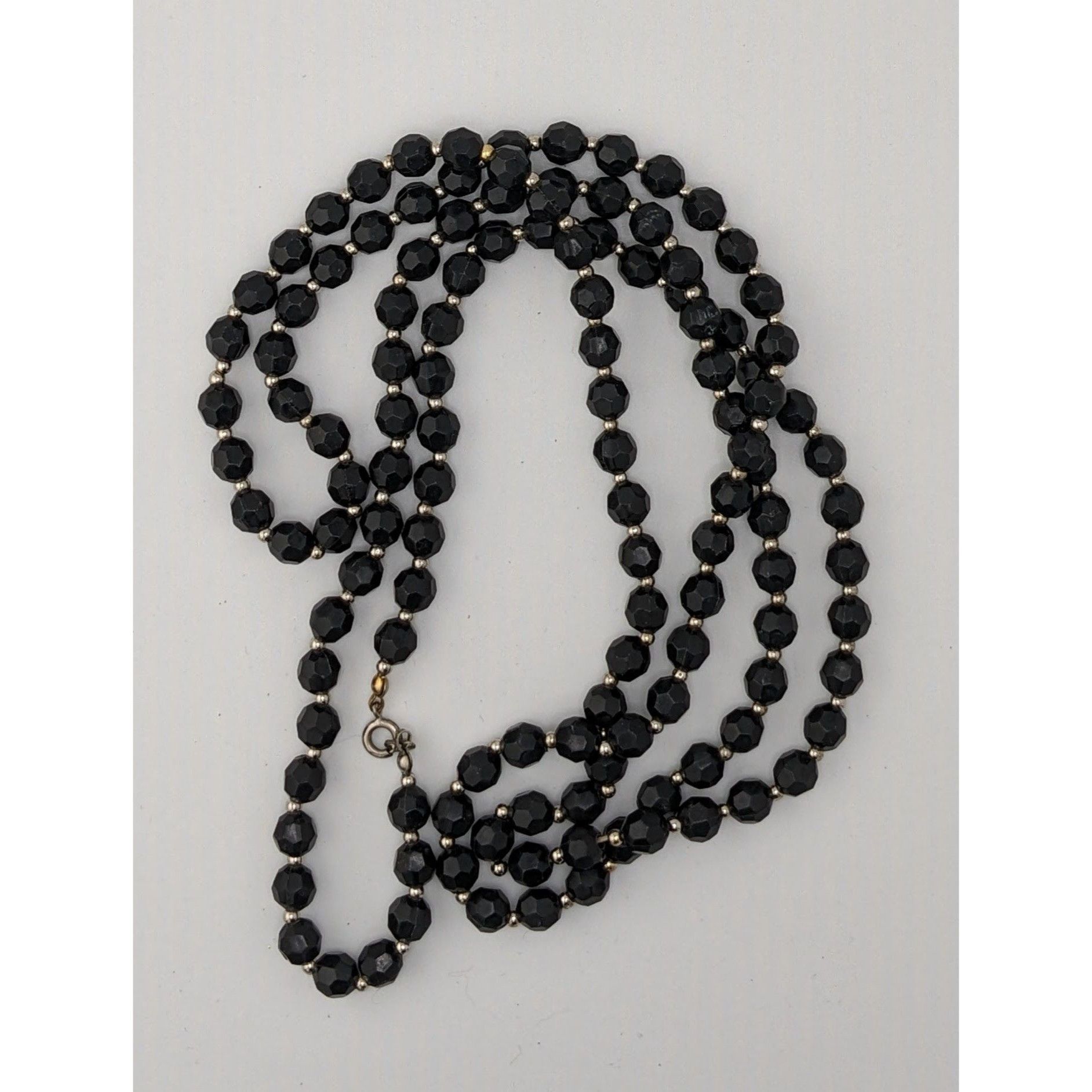 Other Gothic Faceted Black Beaded Necklace With Silver Tone Spacer Size ONE SIZE - 2 Thumbnail