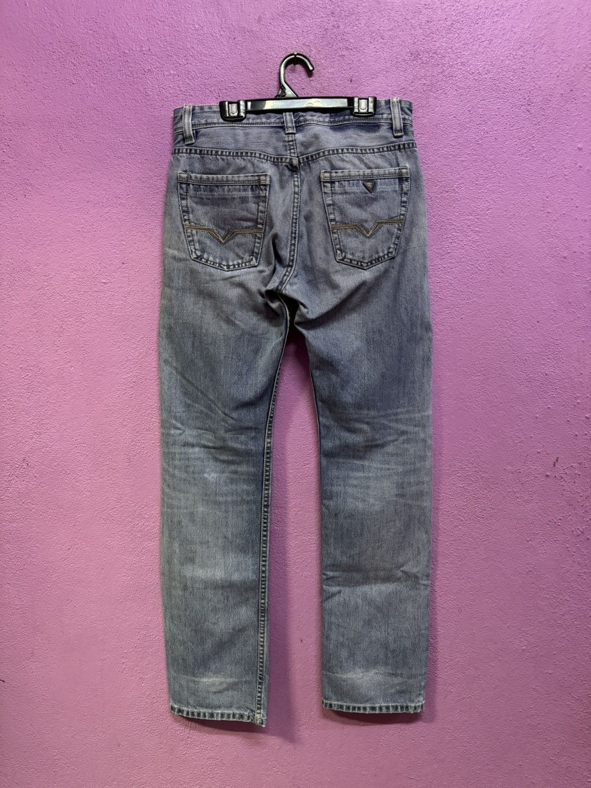 Guess Guess Jeans Size US 30 / EU 46 - 2 Thumbnail