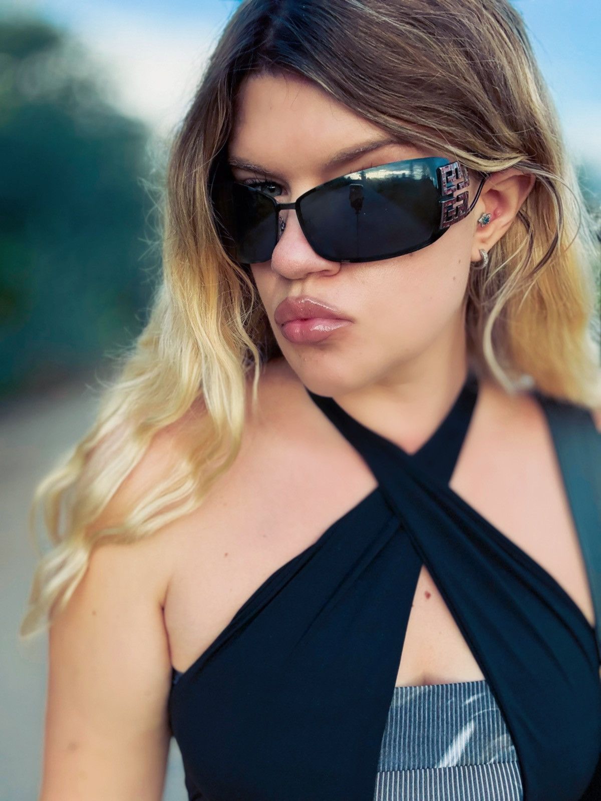 Givenchy Givenchy vintage sunglasses SGV214 Size ONE SIZE - 4 Thumbnail